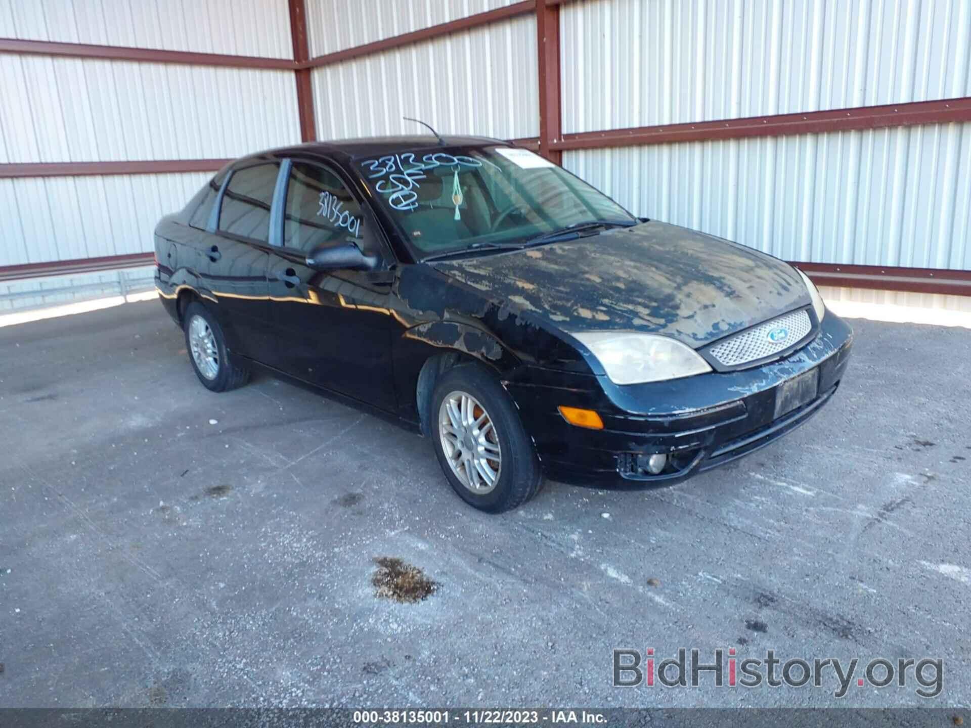 Photo 1FAFP34N57W261067 - FORD FOCUS 2007