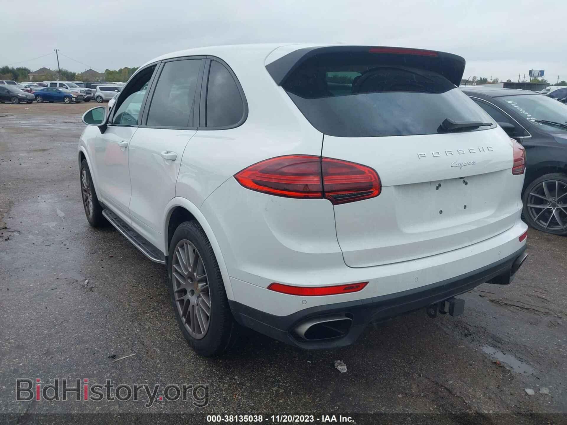 2017 PORSCHE CAYENNE - VIN: WP1AA2A25HKA81136 - Фото 3