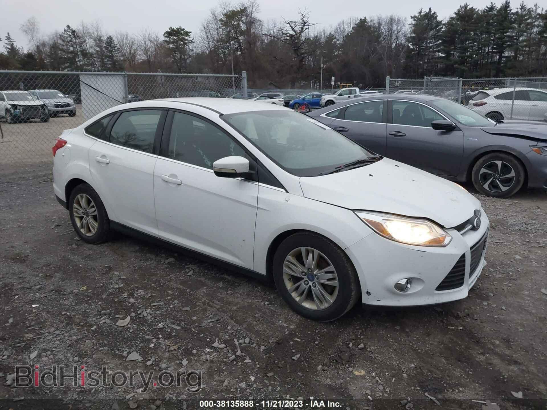 Photo 1FAHP3H26CL363238 - FORD FOCUS 2012