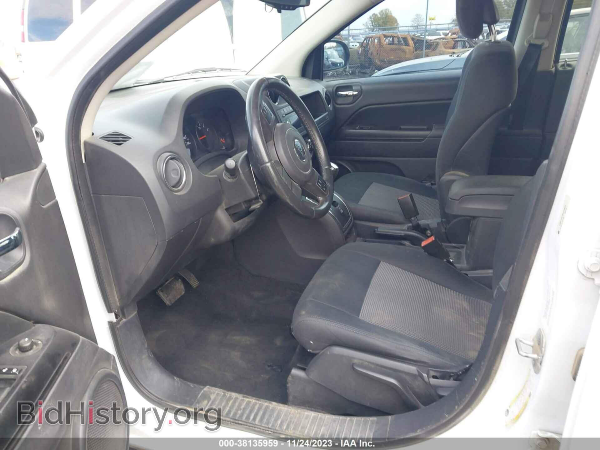 2011 JEEP COMPASS - VIN: 1J4NF1FB1BD279645 - Photo 5