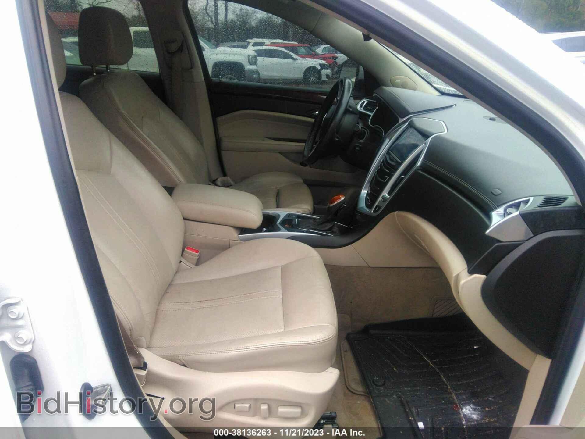 2013 CADILLAC SRX - VIN: 3GYFNCE36DS593100 - Фото 5