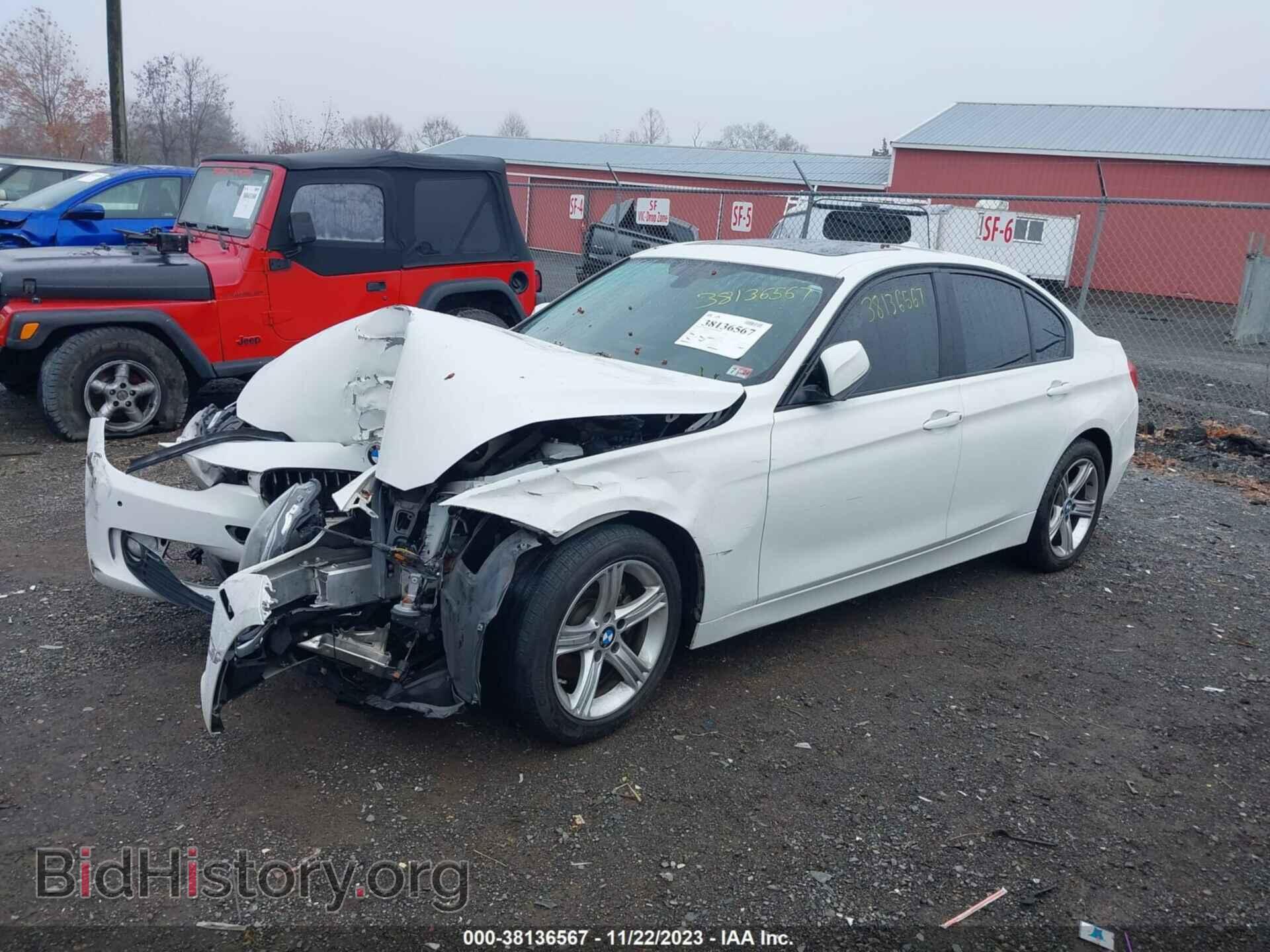 2015 BMW 320I - VIN: WBA3B1C55FK139068 - Фото 2