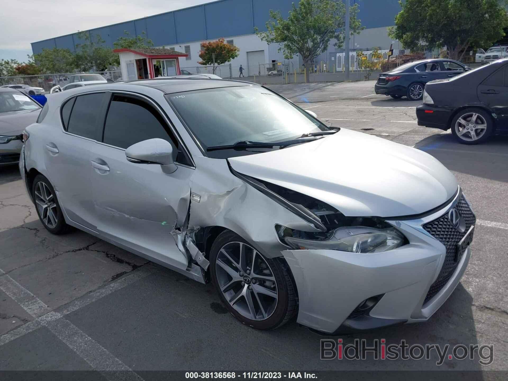 Фотография JTHKD5BH0F2224510 - LEXUS CT 200H 2015