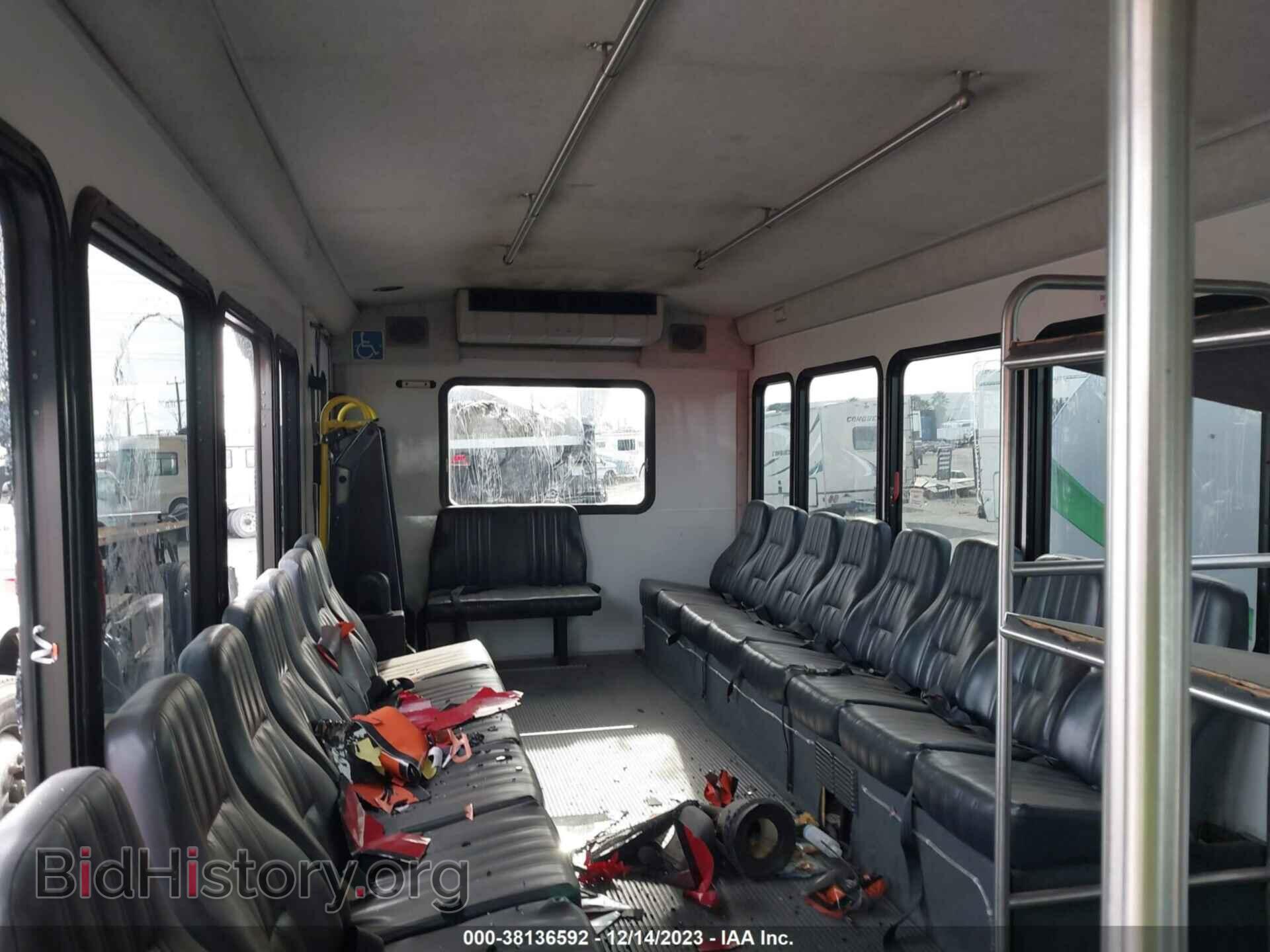 2015 FORD E-450 CUTAWAY - VIN: 1FDFE4FS6FDA07561 - Фото 8