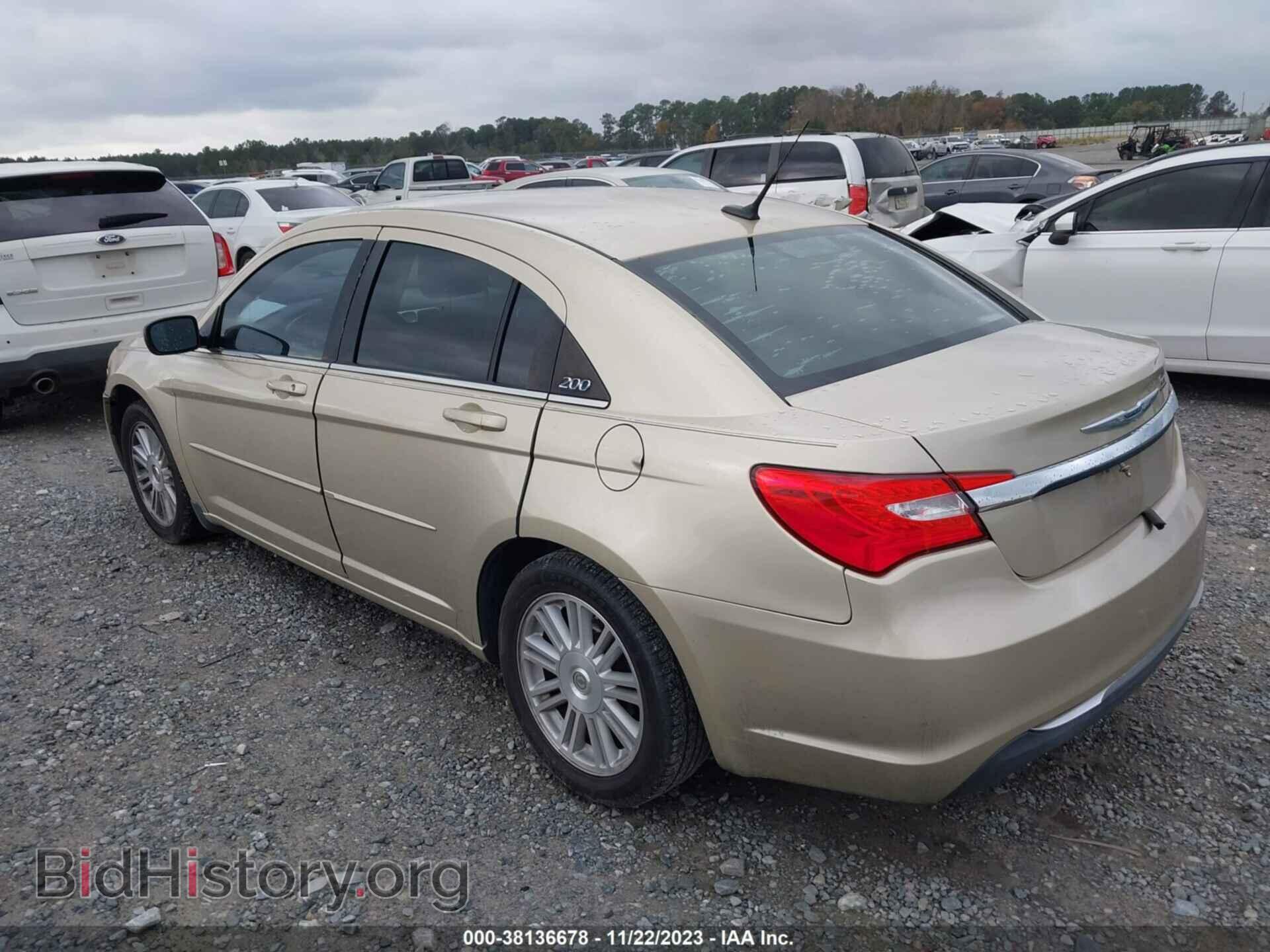 2011 CHRYSLER 200 - VIN: 1C3BC4FB5BN519779 - Фото 3