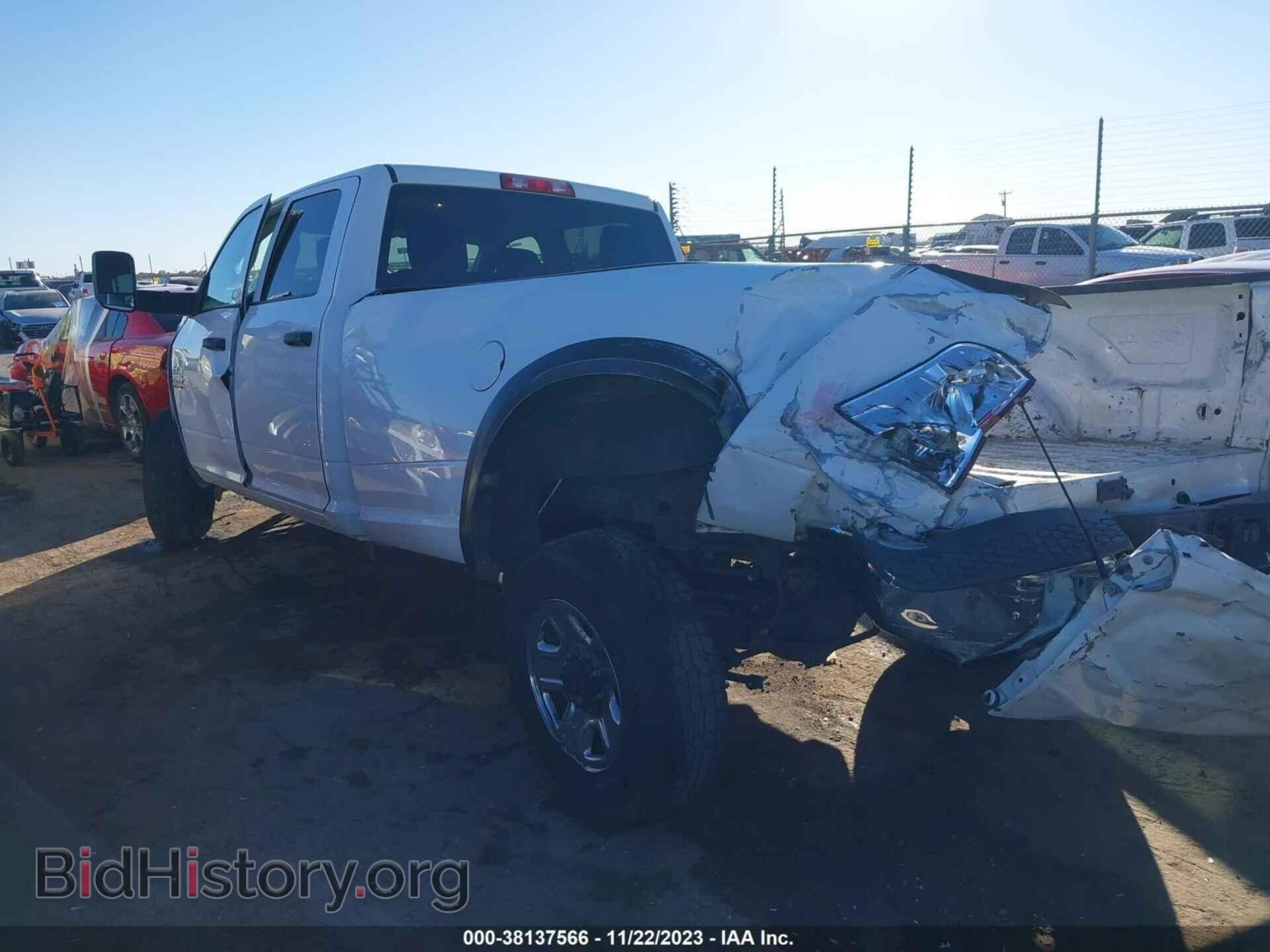 2018 RAM 2500 - VIN: 3C6UR5HL8JG189388 - Фото 3