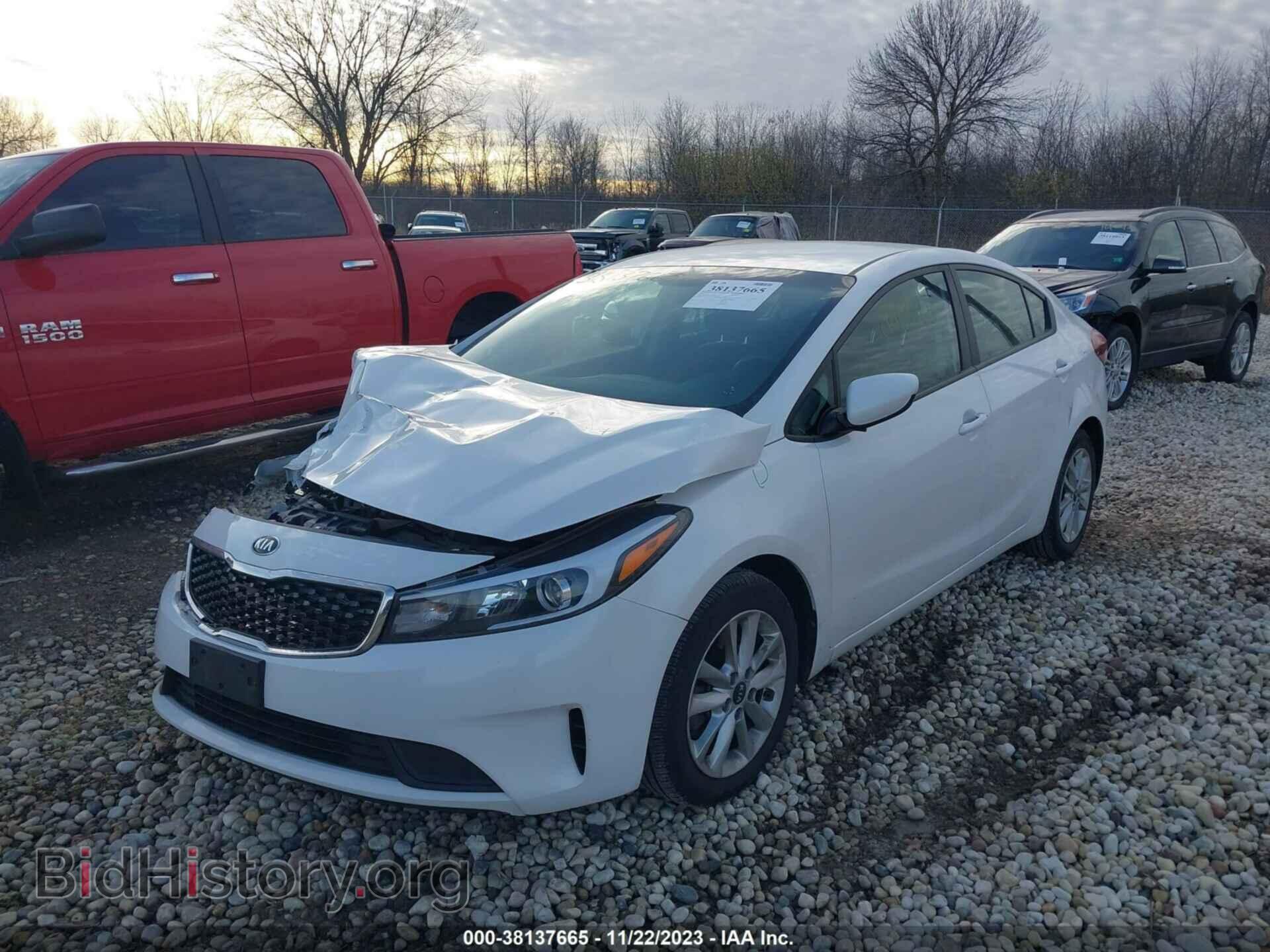 2017 KIA FORTE - VIN: 3KPFL4A76HE148046 - Фото 2