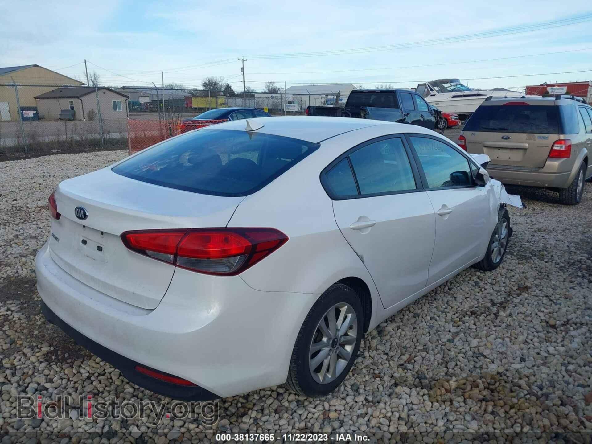 2017 KIA FORTE - VIN: 3KPFL4A76HE148046 - Фото 4