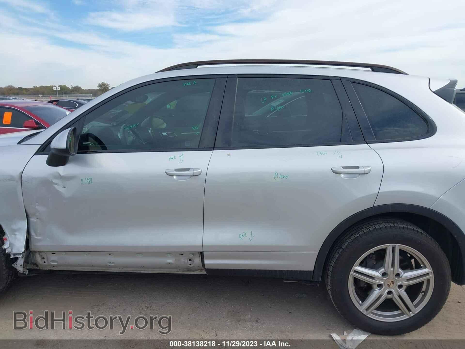 2012 PORSCHE CAYENNE - VIN: WP1AA2A28CLA07387 - Фото 14
