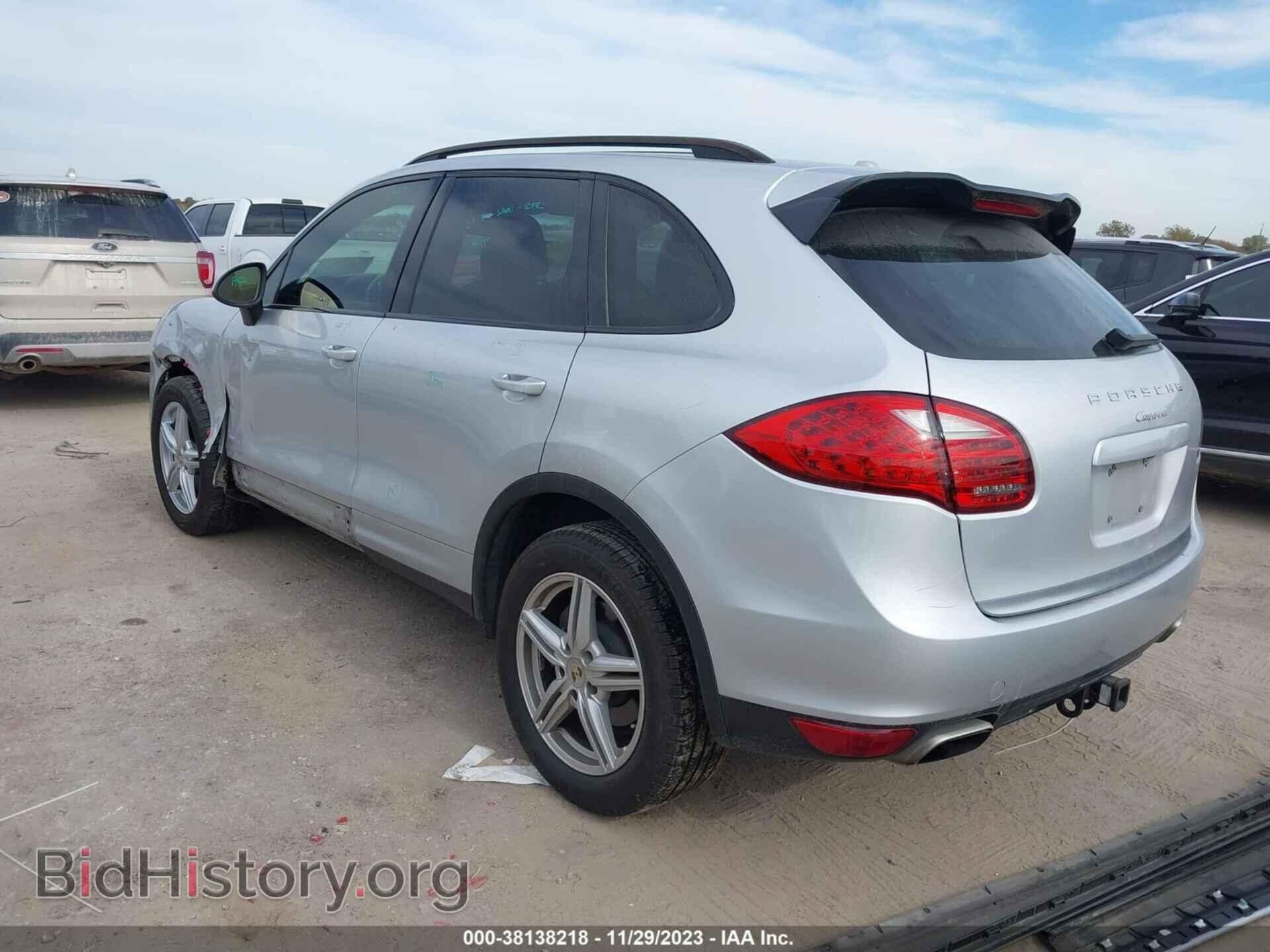 2012 PORSCHE CAYENNE - VIN: WP1AA2A28CLA07387 - Фото 3