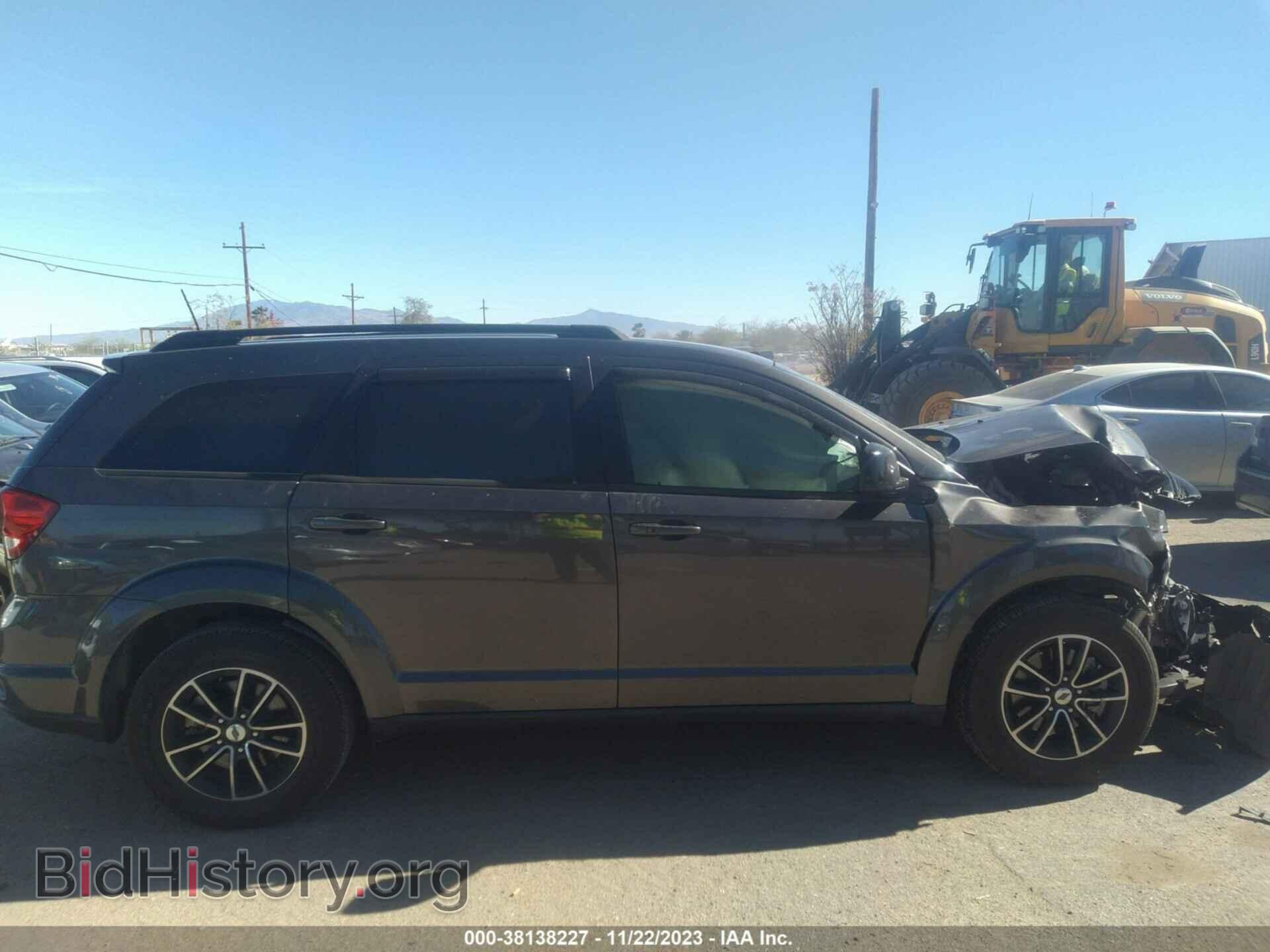 2018 DODGE JOURNEY - VIN: 3C4PDCBG0JT526292 - Фото 13