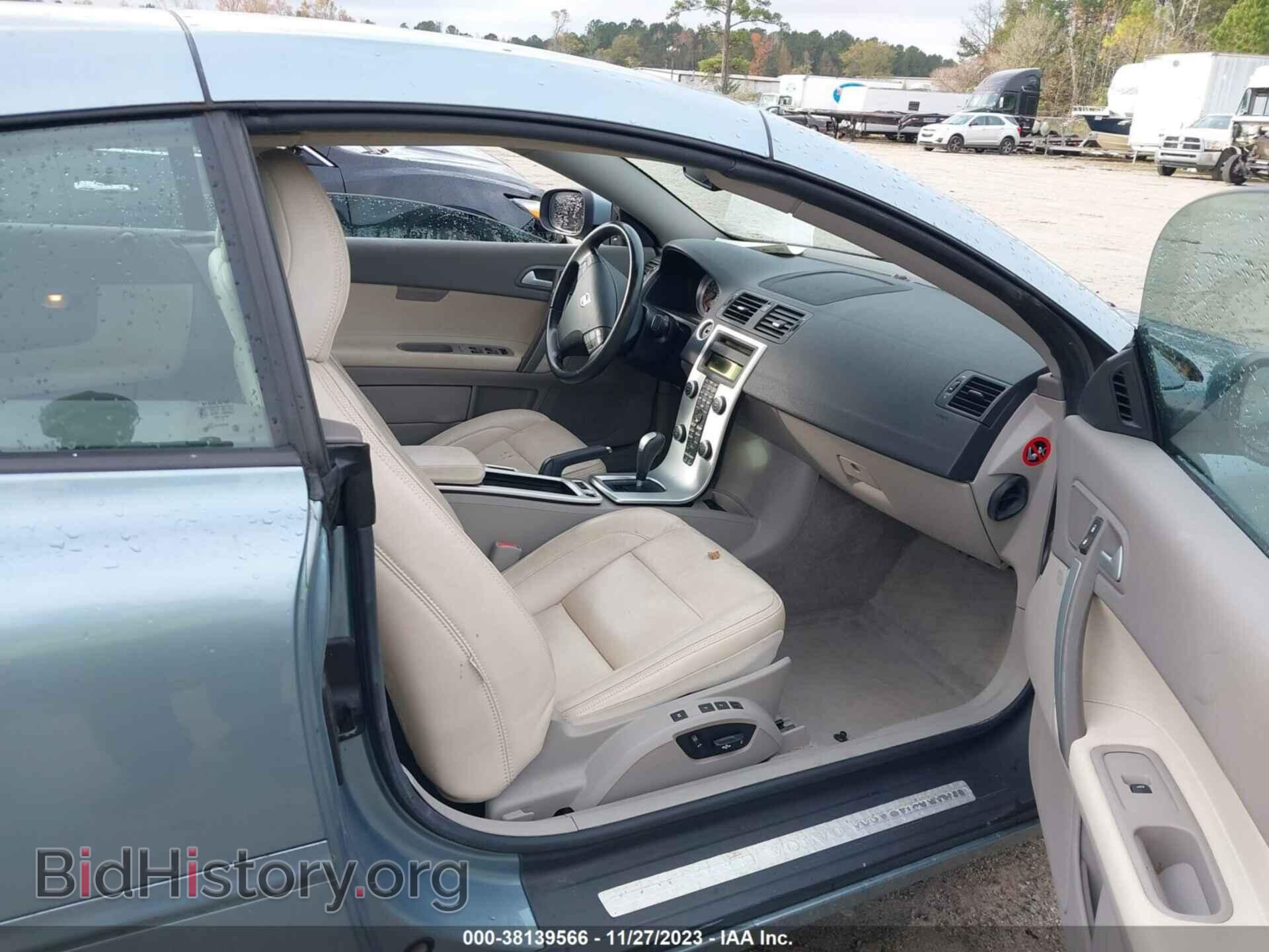 2011 VOLVO C70 - VIN: YV1672MC7BJ116745 - Фото 5