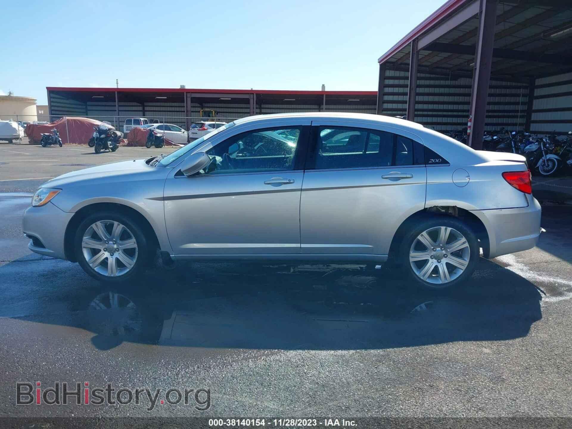 2012 CHRYSLER 200 - VIN: 1C3CCBBG5CN329203 - Фото 14