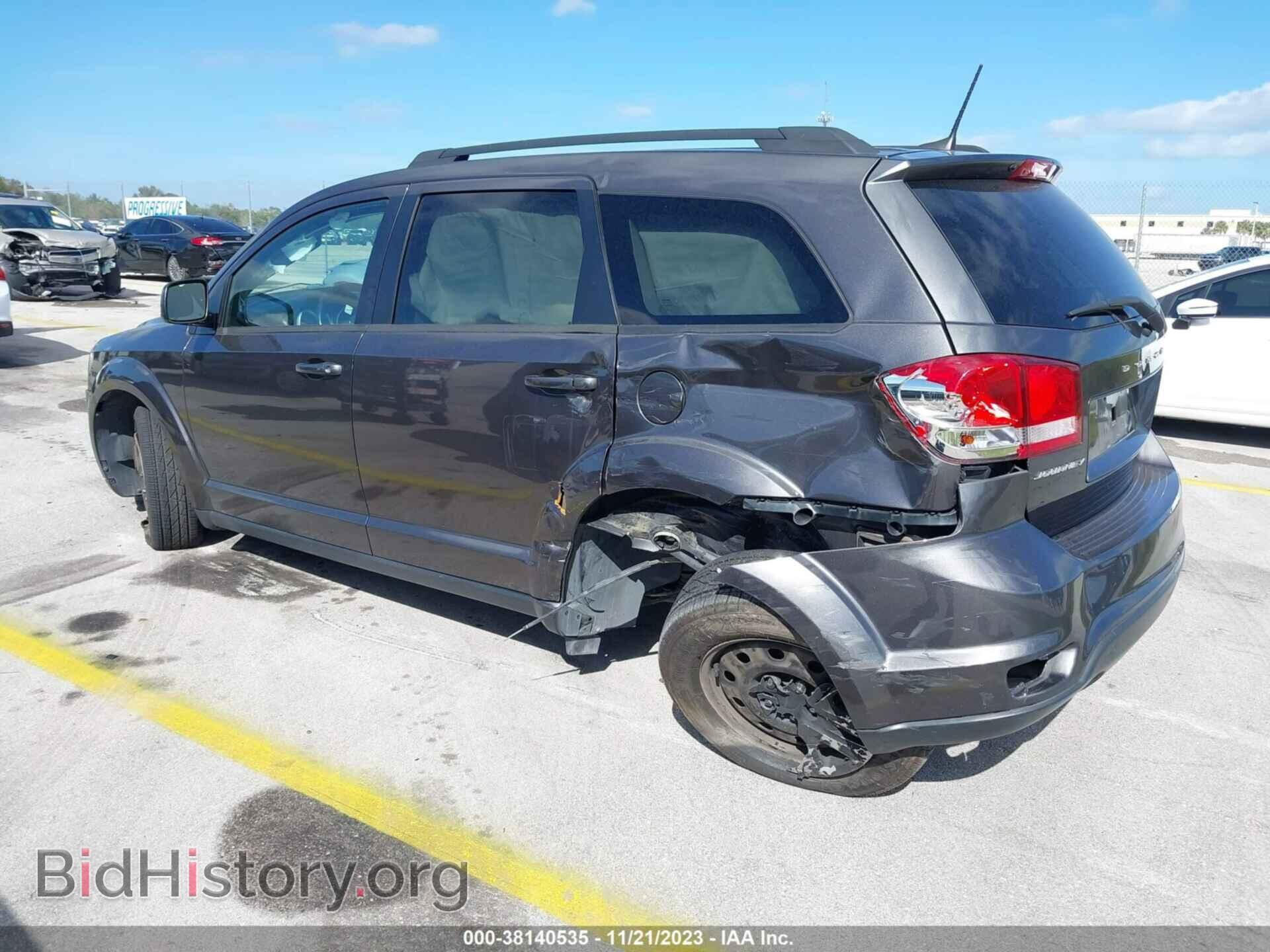 2018 DODGE JOURNEY - VIN: 3C4PDCBG9JT525948 - Фото 3