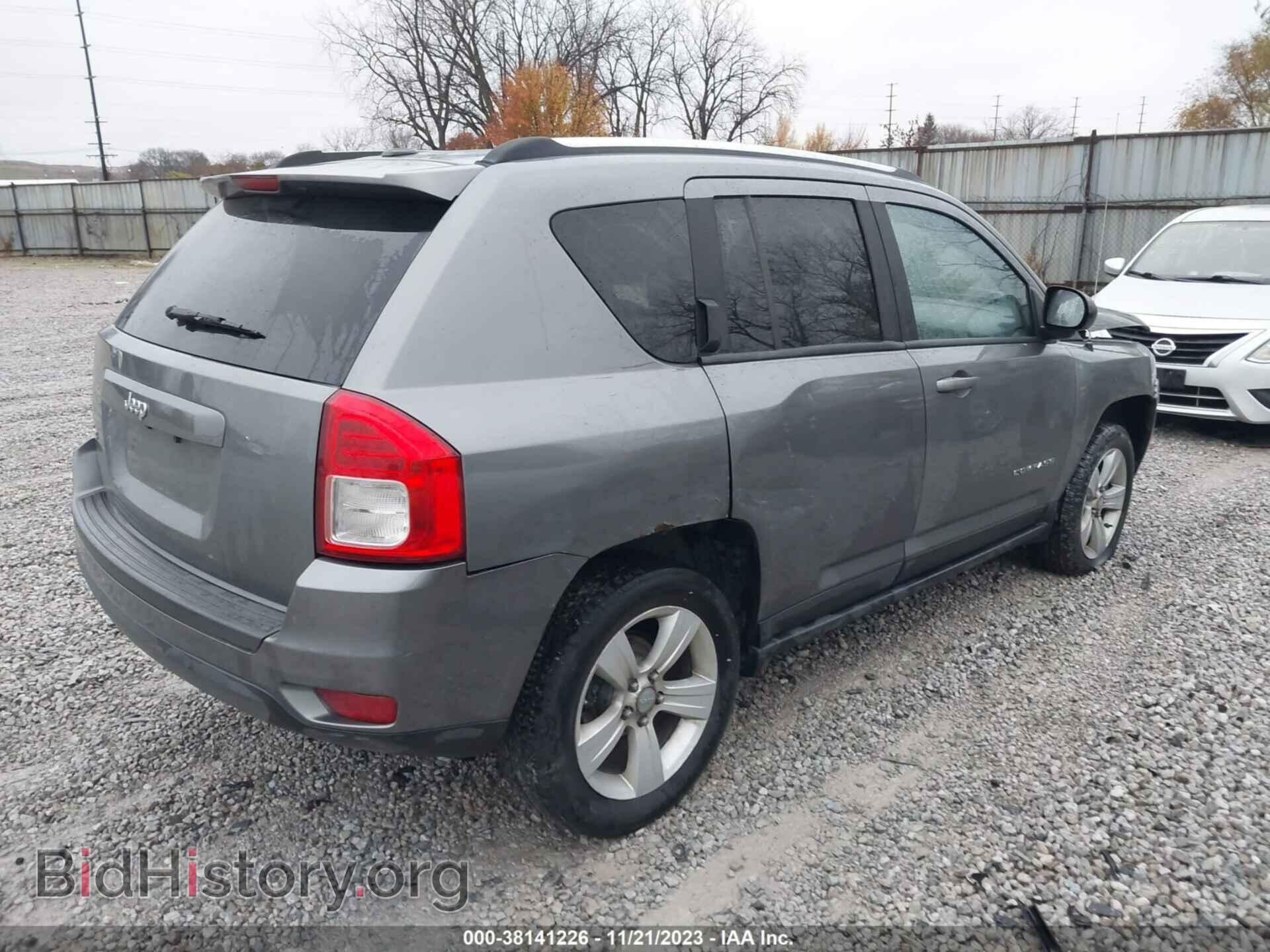 2012 JEEP COMPASS - VIN: 1C4NJDBB0CD624130 - Фото 4