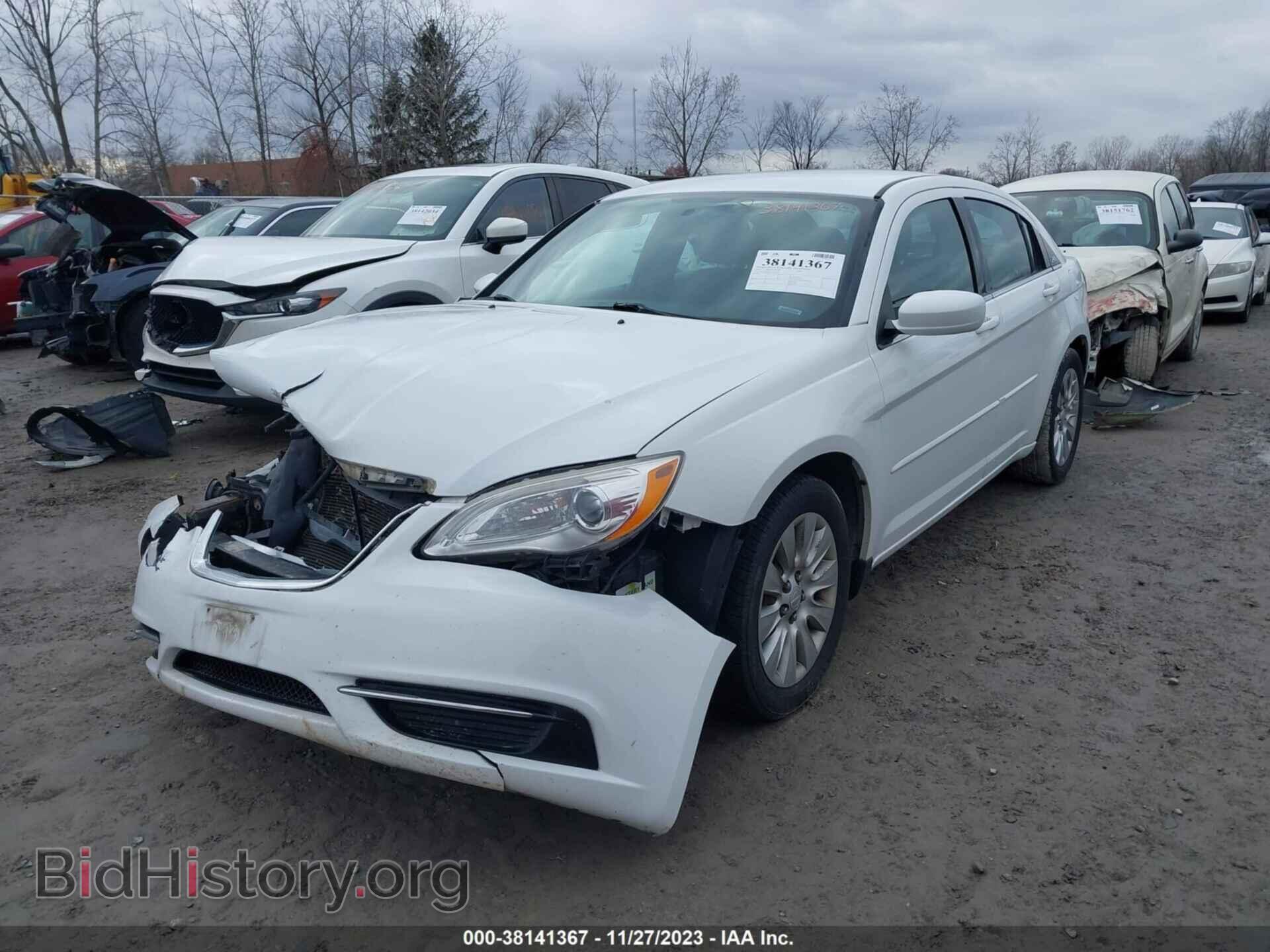 2012 CHRYSLER 200 - VIN: 1C3CCBAB4CN273440 - Photo 2