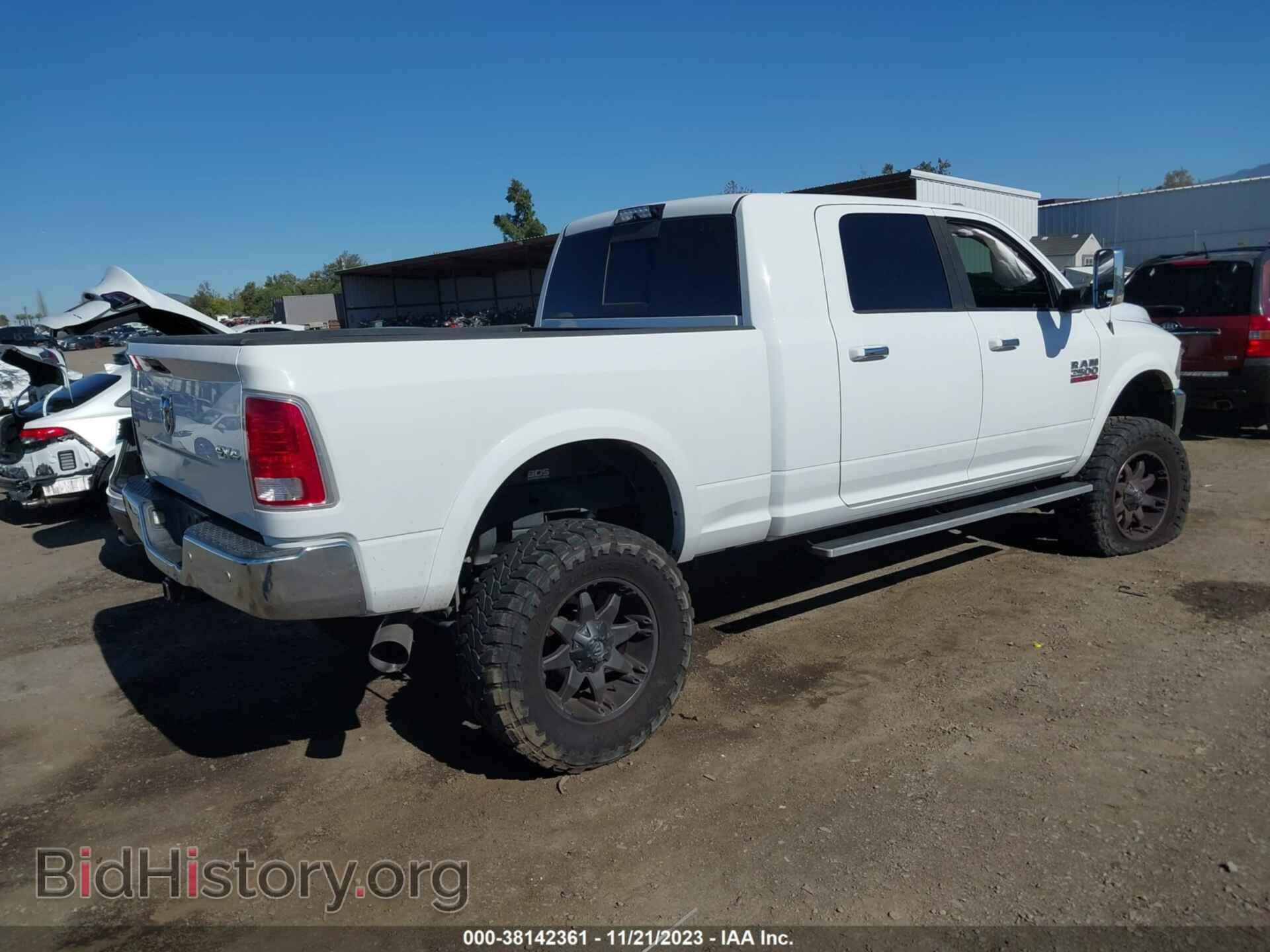 2016 RAM 2500 - VIN: 3C6UR5NL5GG102317 - Фото 4