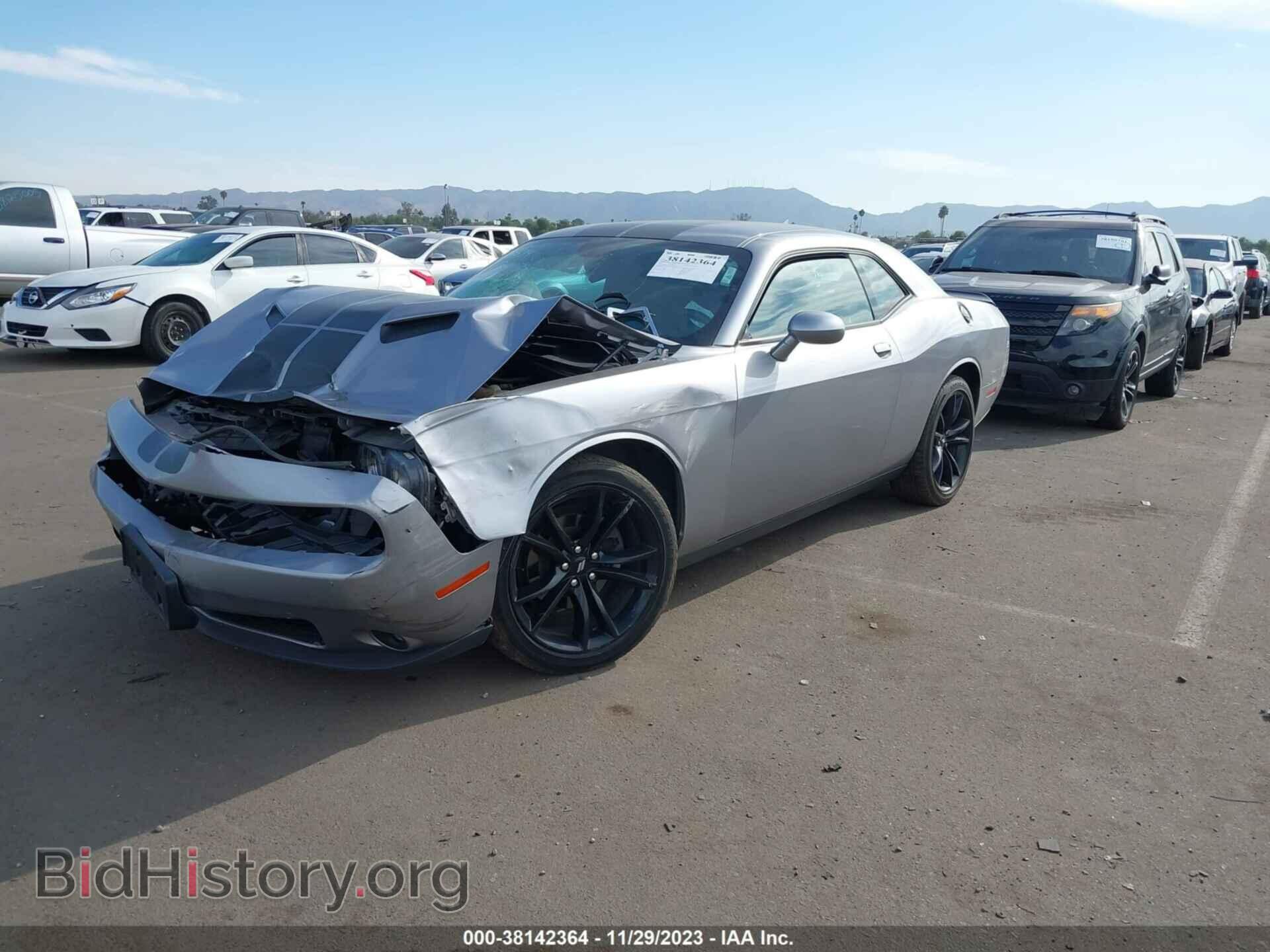 2017 DODGE CHALLENGER - VIN: 2C3CDZAGXHH665534 - Photo 2