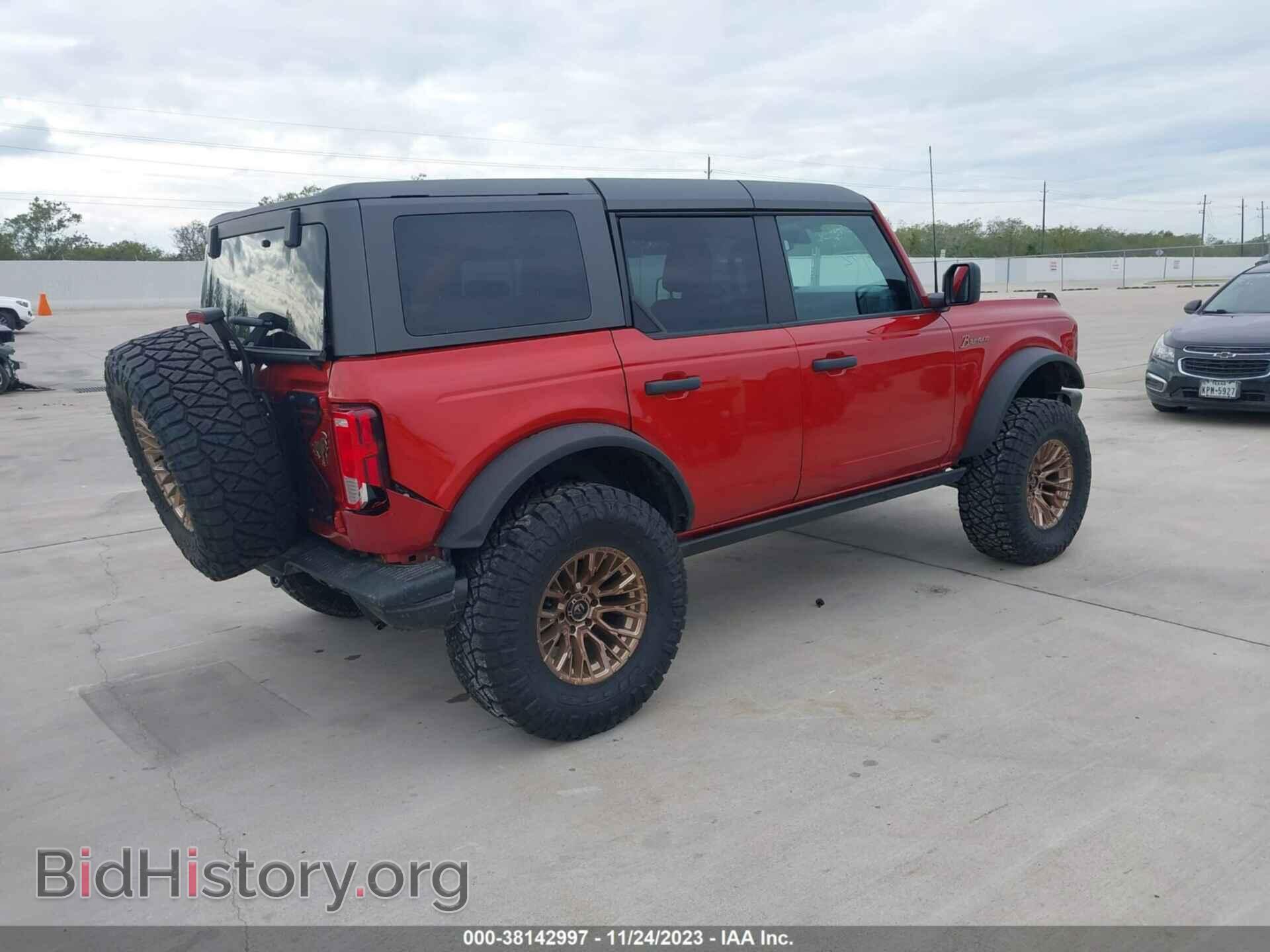 2023 FORD BRONCO - VIN: 1FMEE5DP0PLB02477 - Фото 4