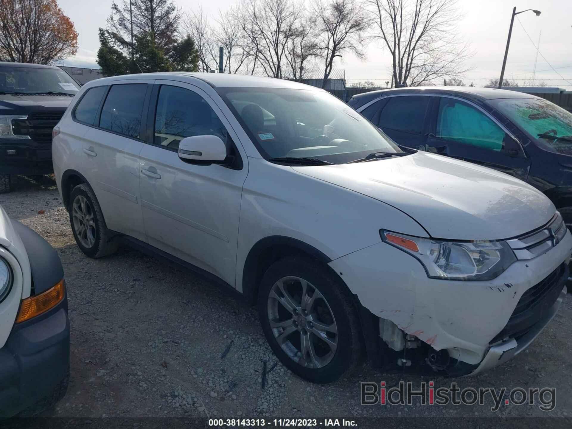 Photo JA4AD3A34FZ013738 - MITSUBISHI OUTLANDER 2015