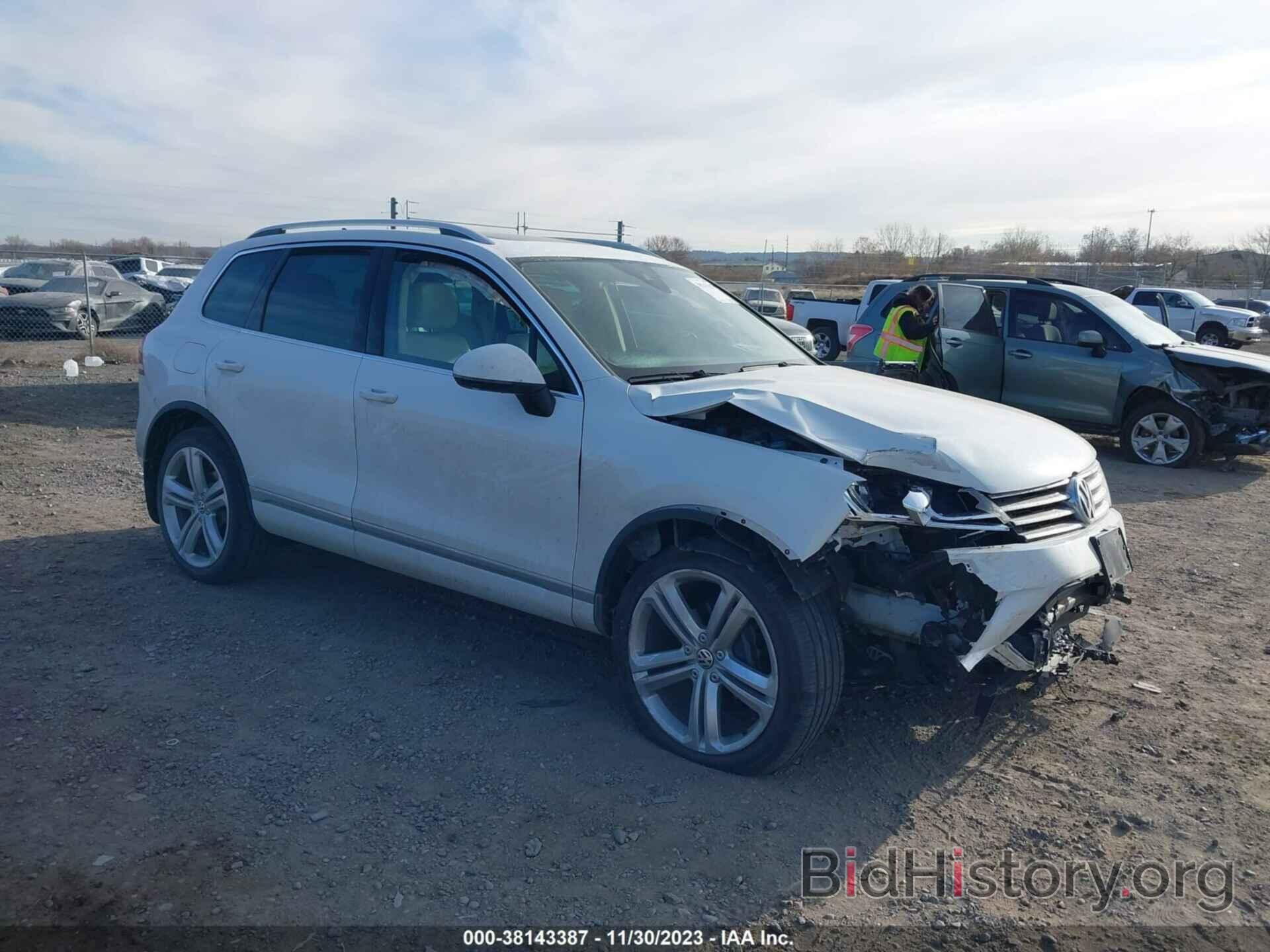 Photo WVGGF7BP0HD001570 - VOLKSWAGEN TOUAREG 2017