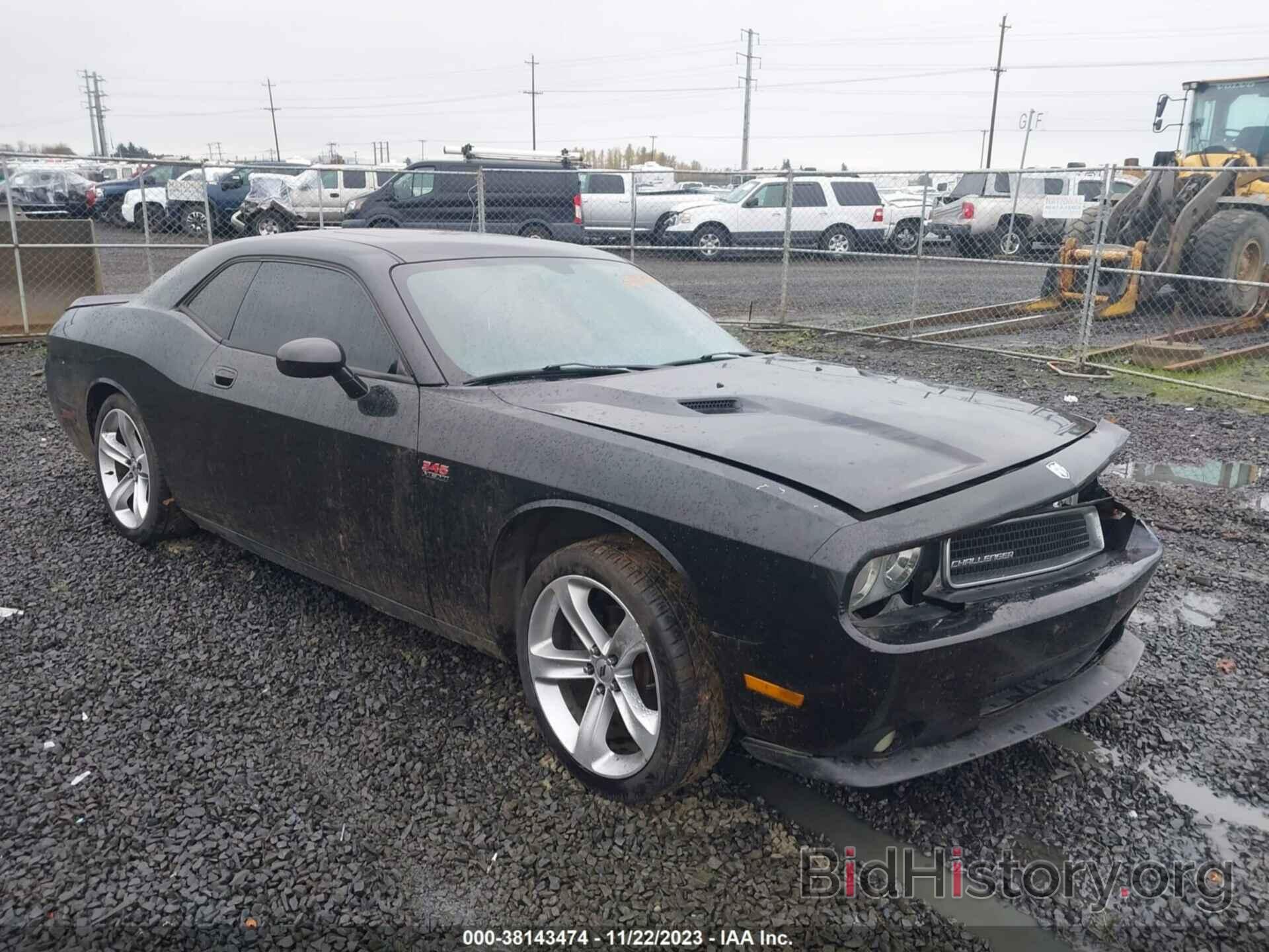 Photo 2B3LJ44V39H526799 - DODGE CHALLENGER 2009