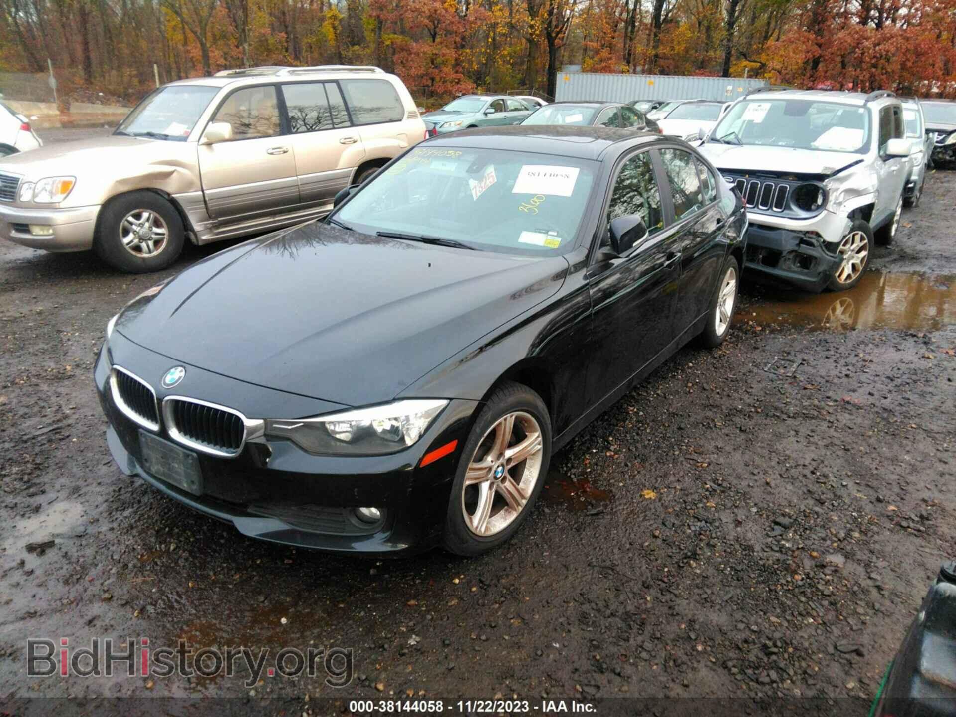 2015 BMW 320I - VIN: WBA3C3C58FK201474 - Фото 2
