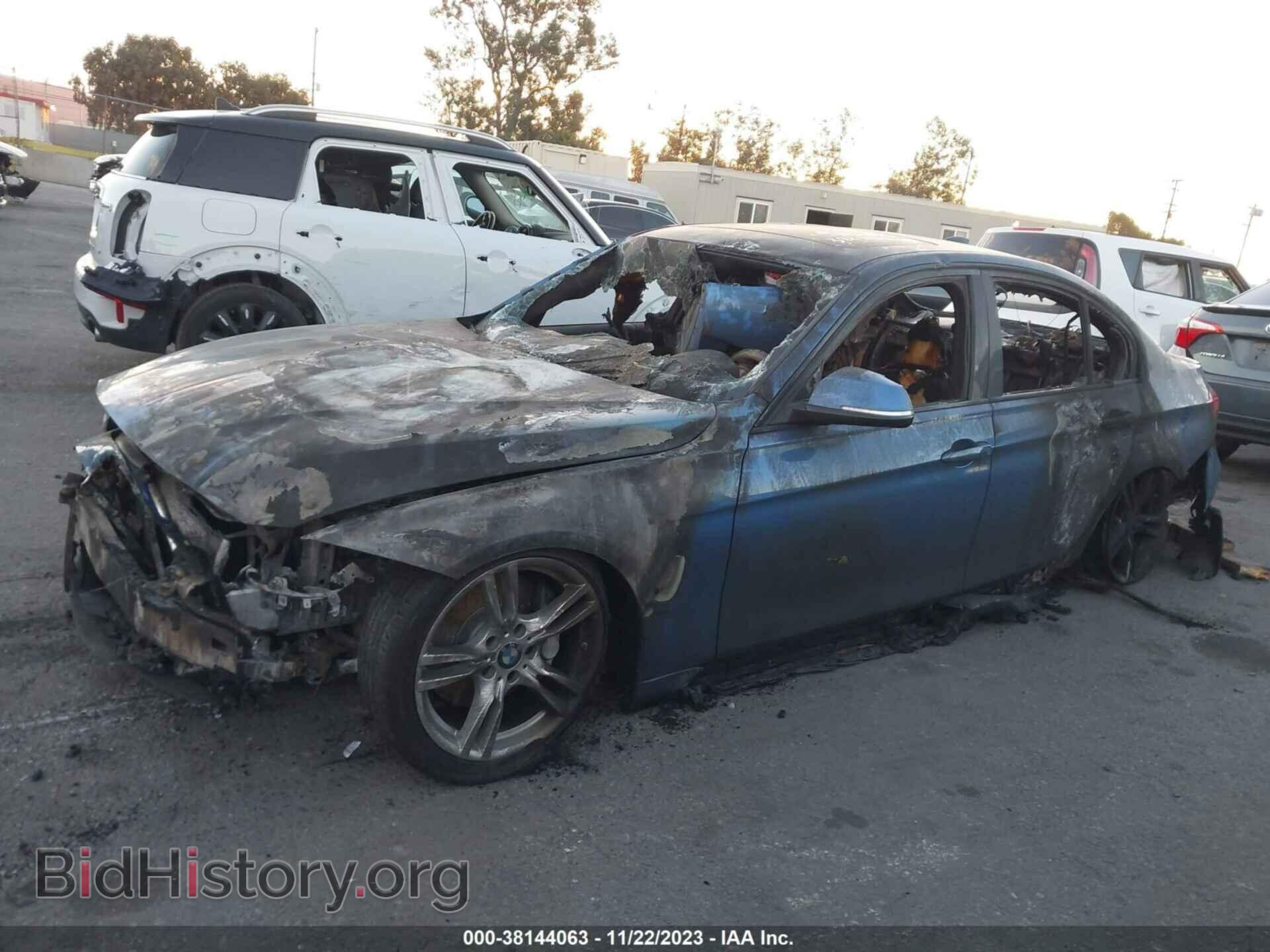 2013 BMW 335I - VIN: WBA3A9C59DF475832 - Фото 2