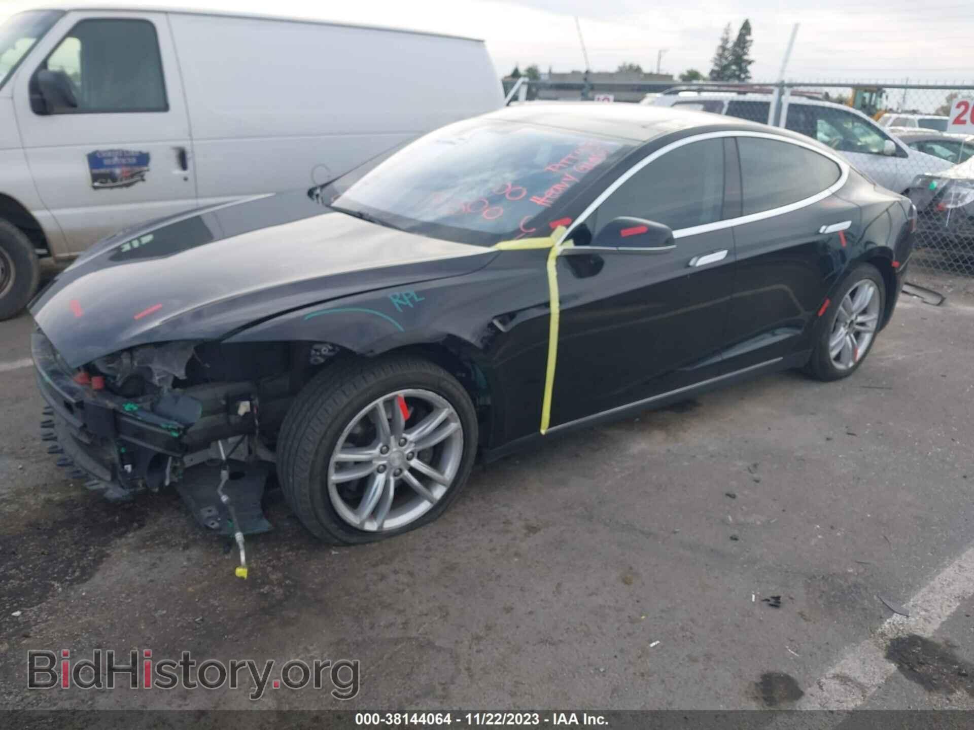 2013 TESLA MODEL S - VIN: 5YJSA1AC2DFP10139 - Photo 2