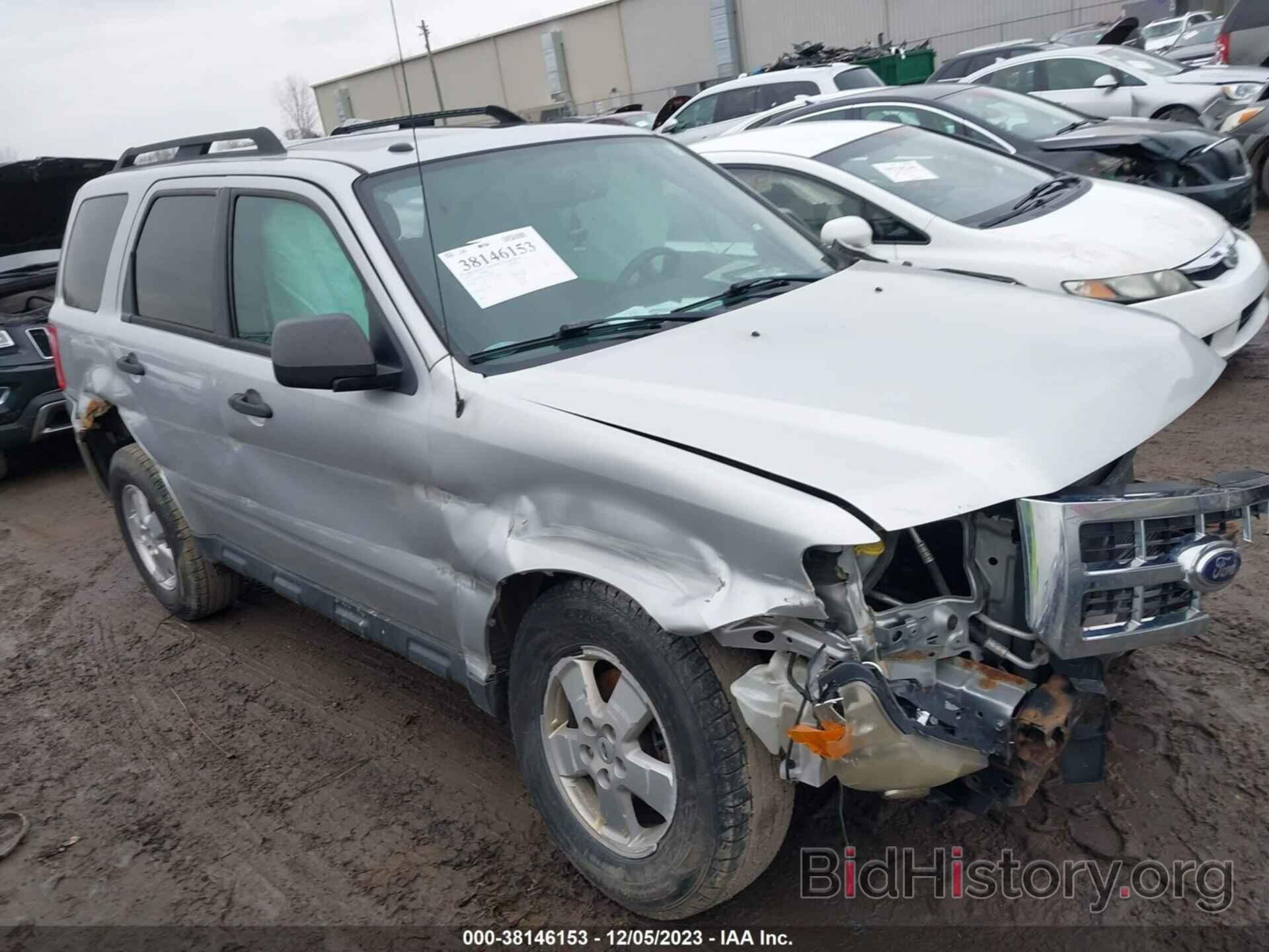 Photo 1FMCU0D71CKA34445 - FORD ESCAPE 2012