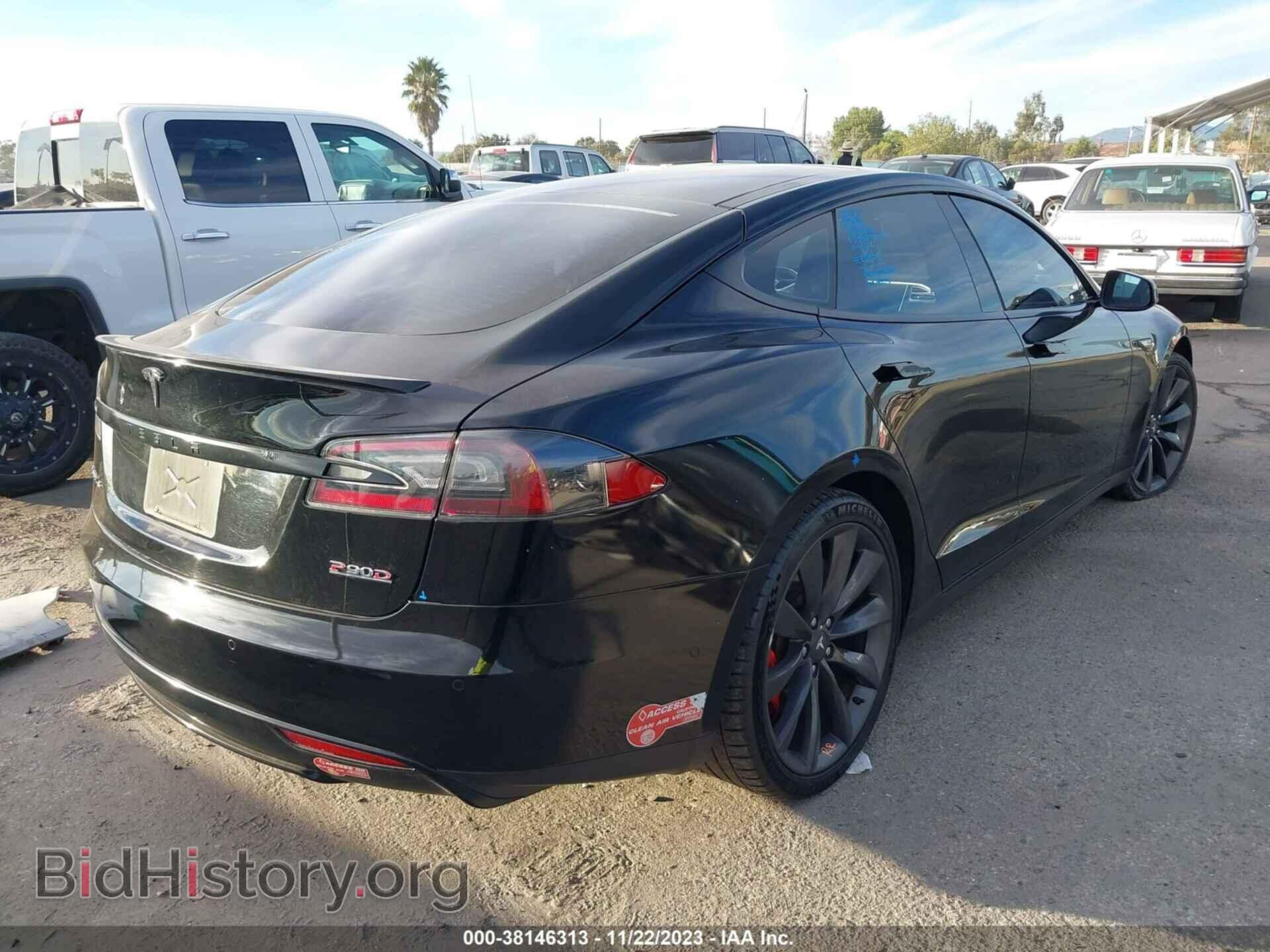 2015 TESLA MODEL S - VIN: 5YJSA1V4XFF098939 - Photo 4