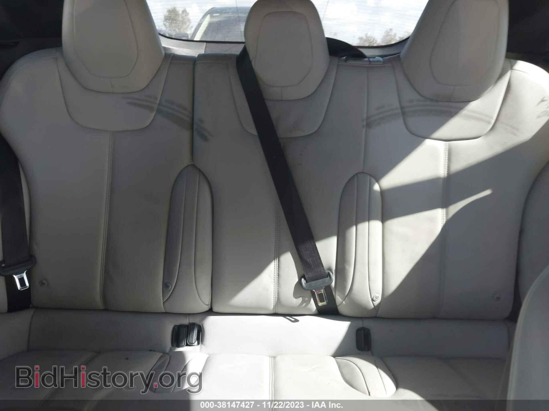 2016 TESLA MODEL S - VIN: 5YJSA1E21GF147364 - Фото 8