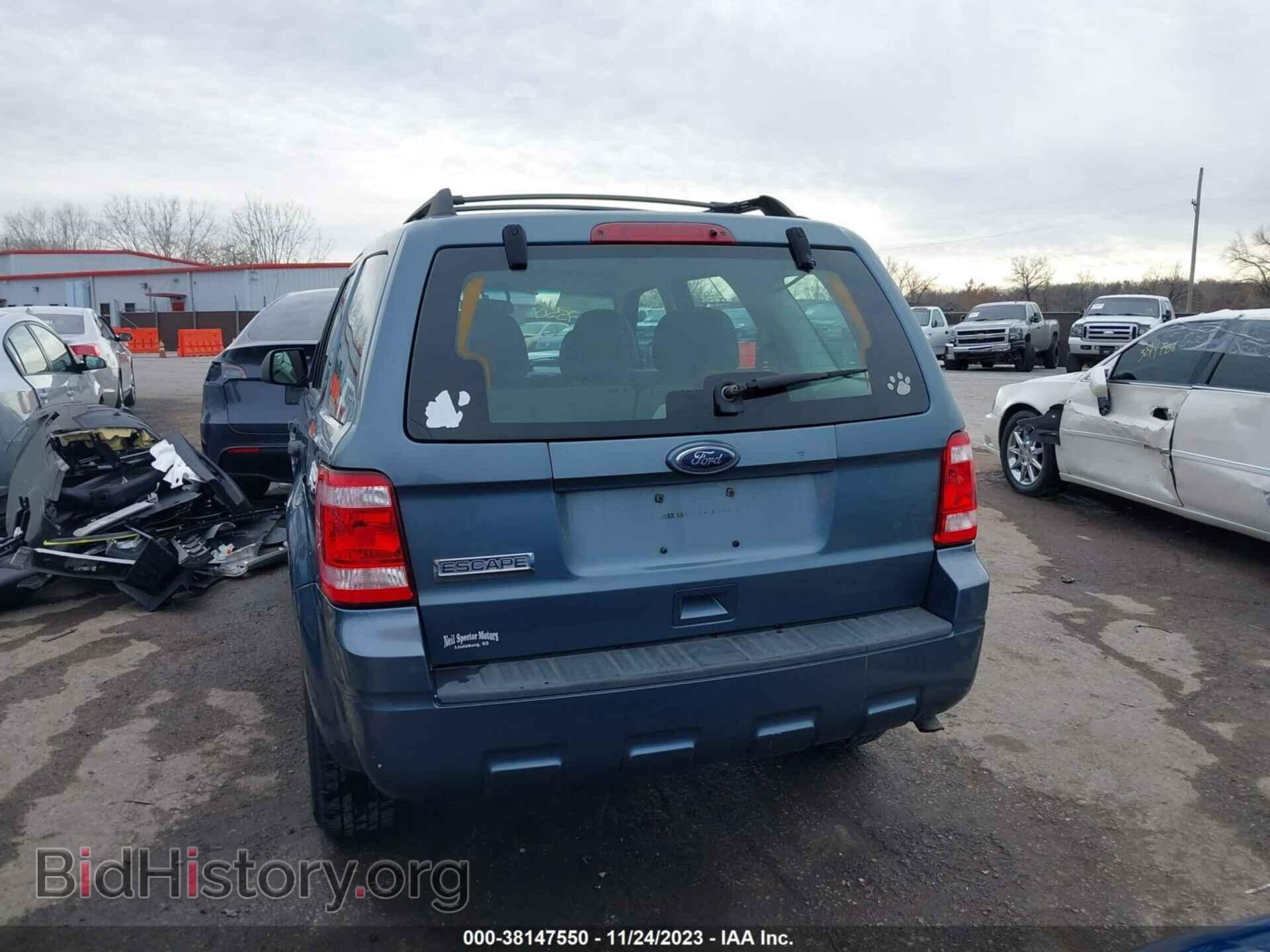 2010 FORD ESCAPE - VIN: 1FMCU0C77AKD19438 - Фото 17