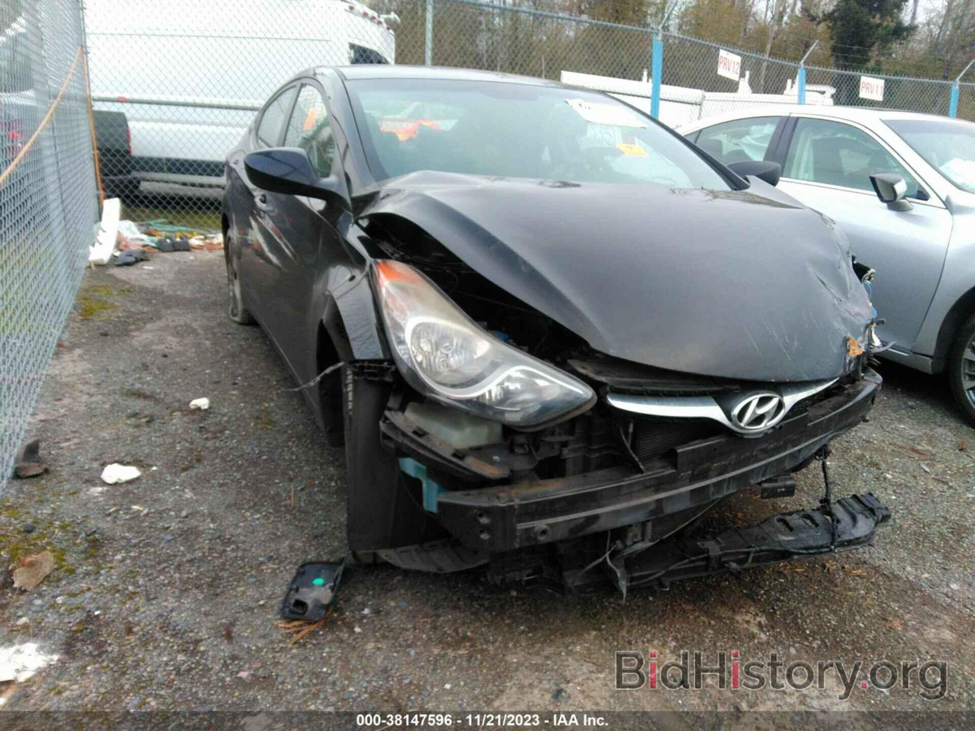 Photo KMHDH4AE0BU096490 - HYUNDAI ELANTRA 2011