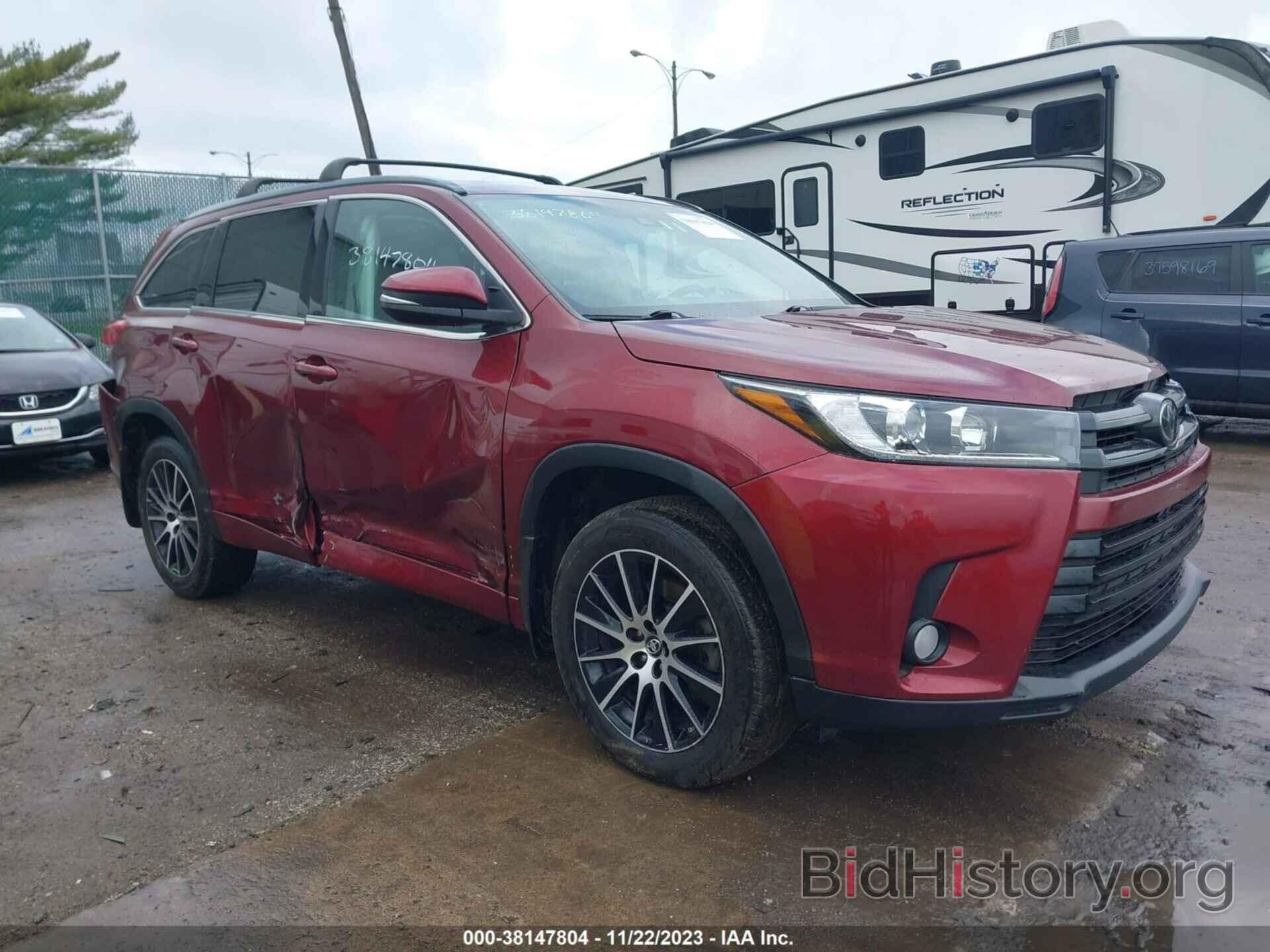 Фотография 5TDJZRFH8HS356877 - TOYOTA HIGHLANDER 2017