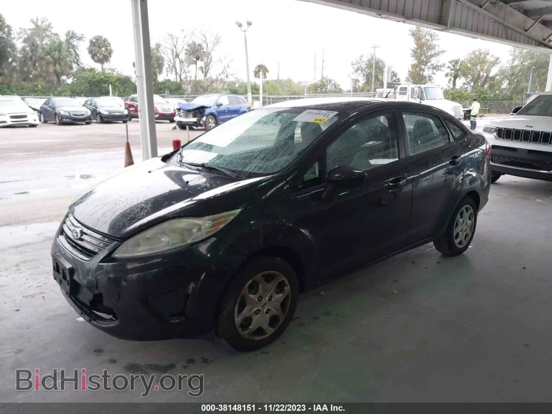 2013 FORD FIESTA - VIN: 3FADP4AJ9DM108847 - Фото 2