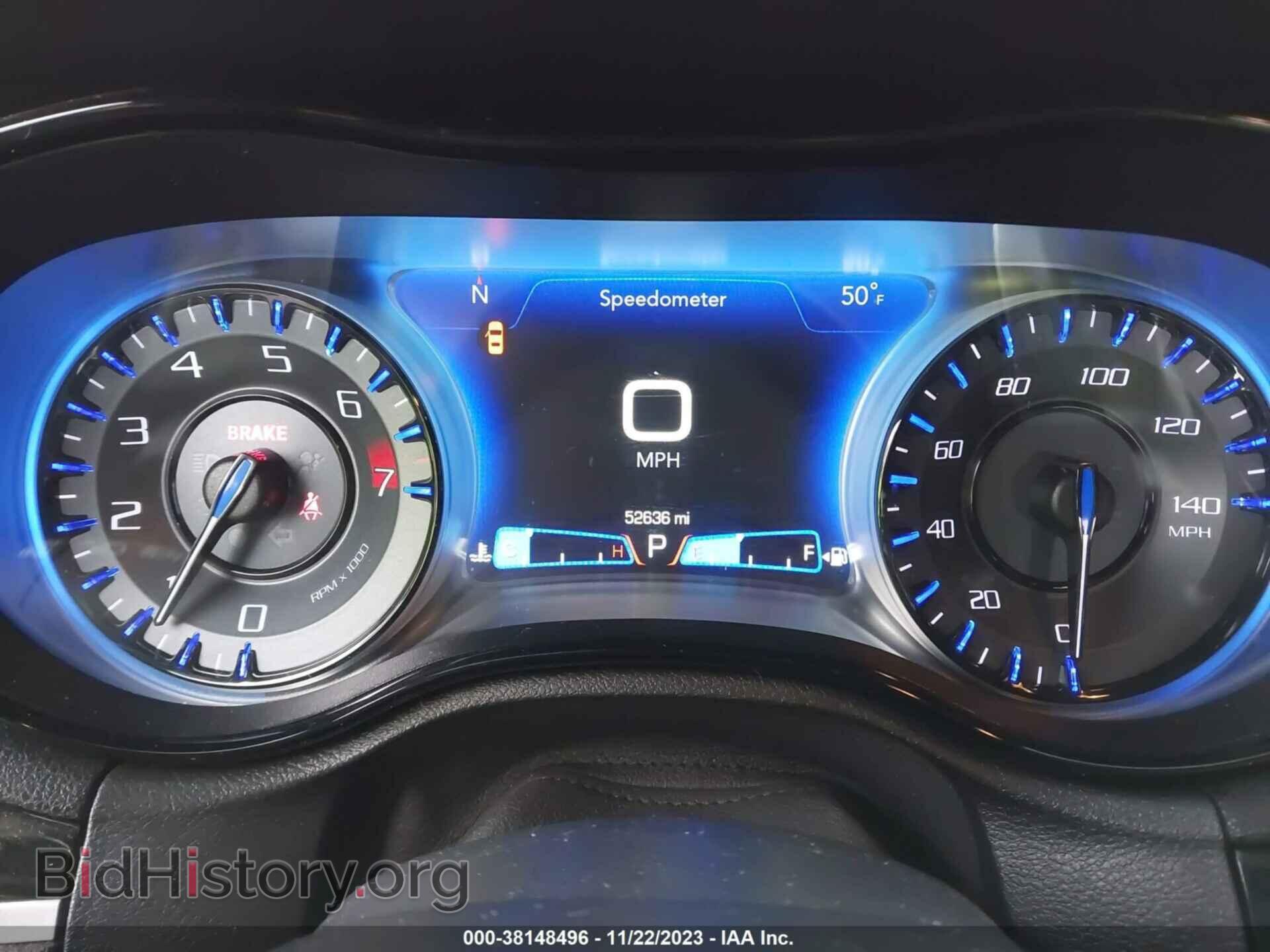 2019 CHRYSLER 300 - VIN: 2C3CCAGG5KH648563 - Фото 7