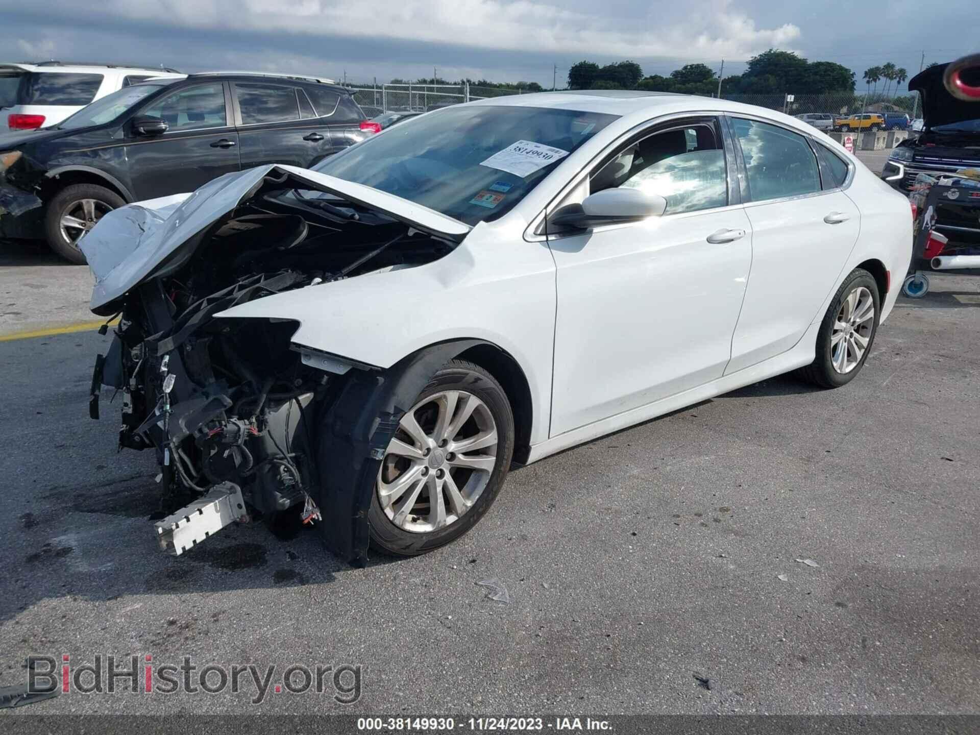 2015 CHRYSLER 200 - VIN: 1C3CCCAB4FN698098 - Фото 2