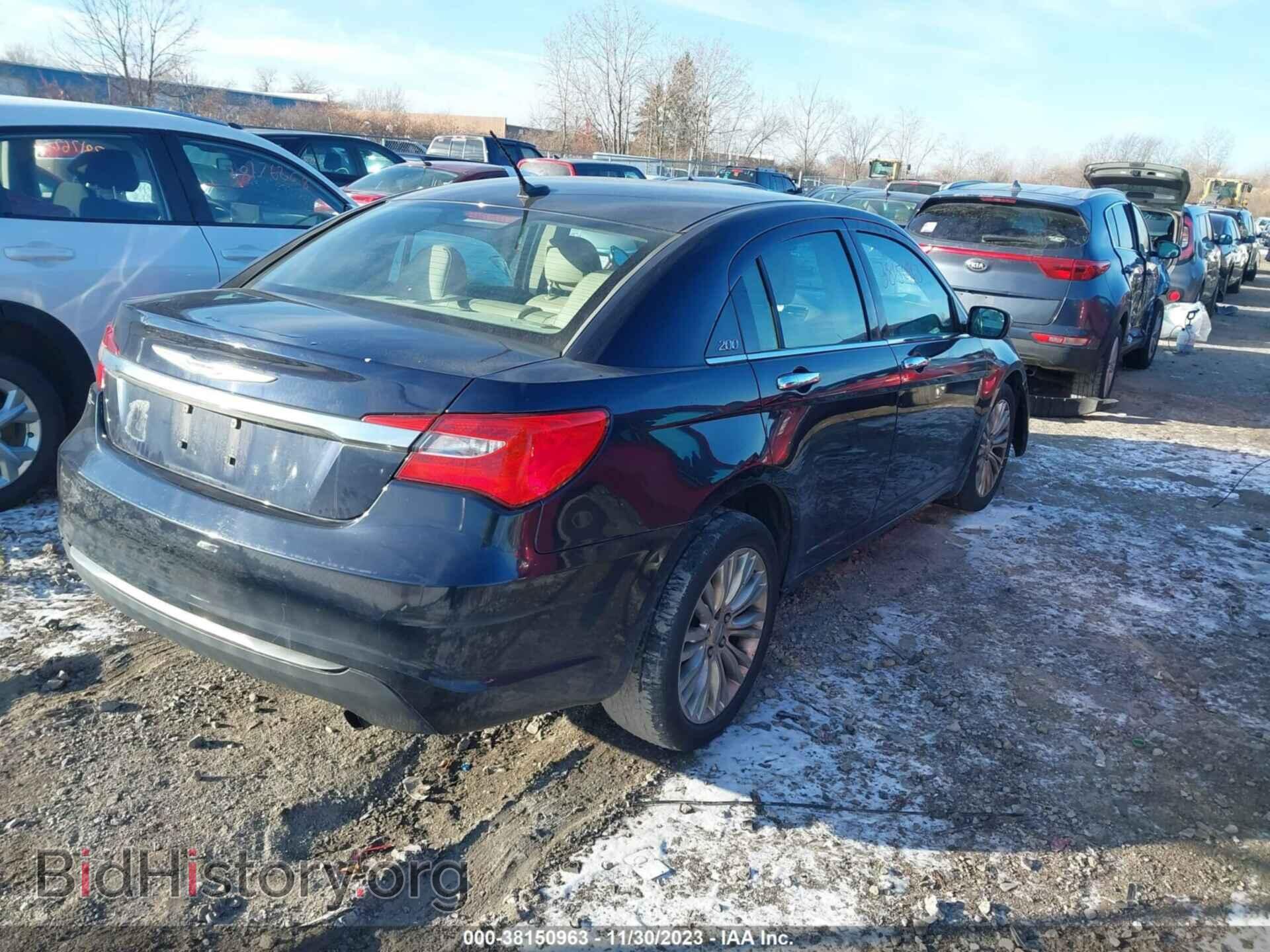 2012 CHRYSLER 200 - VIN: 1C3CCBCB1CN175706 - Photo 4
