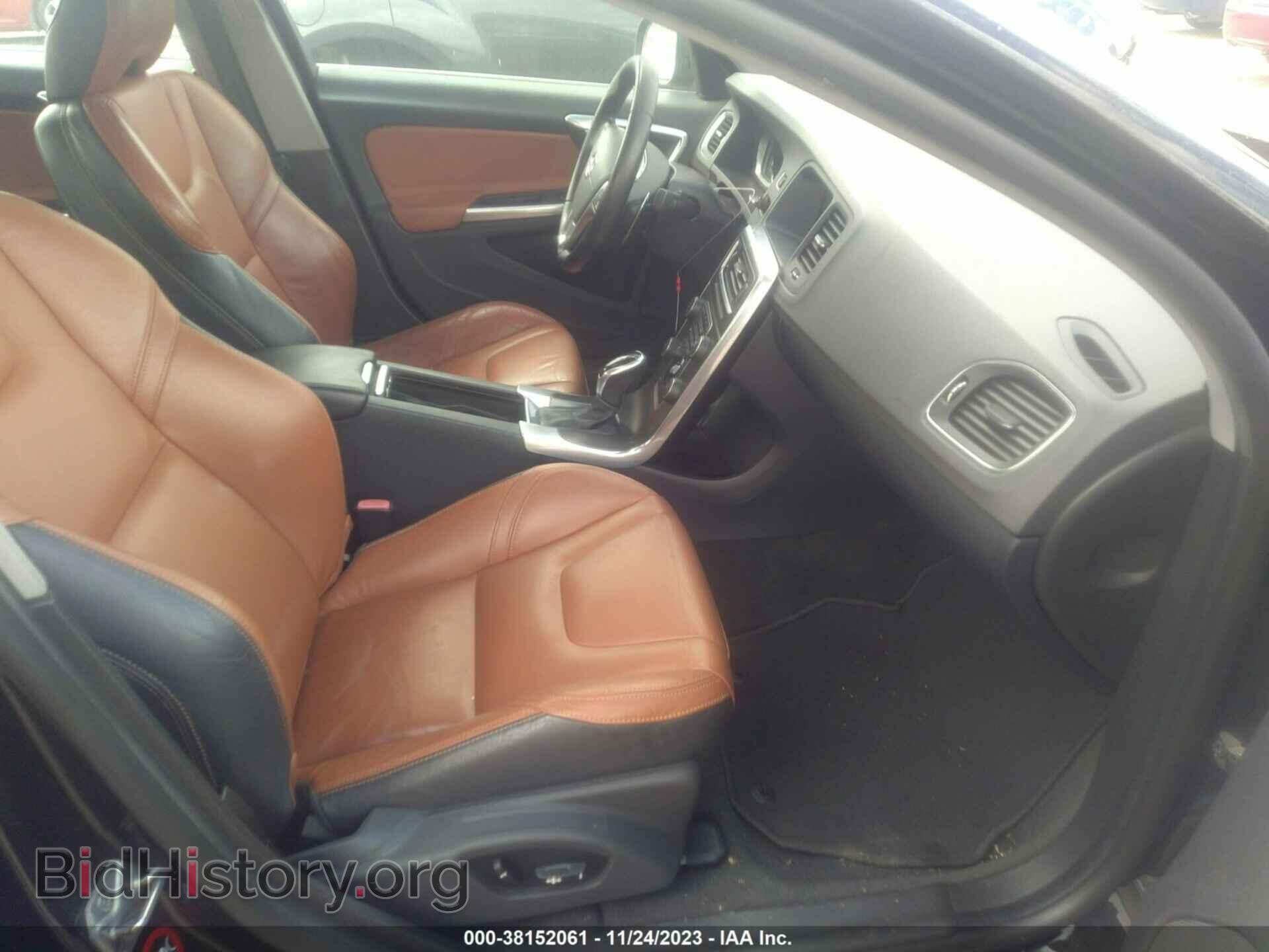 2014 VOLVO S60 - VIN: YV1612FS2E2283065 - Фото 5