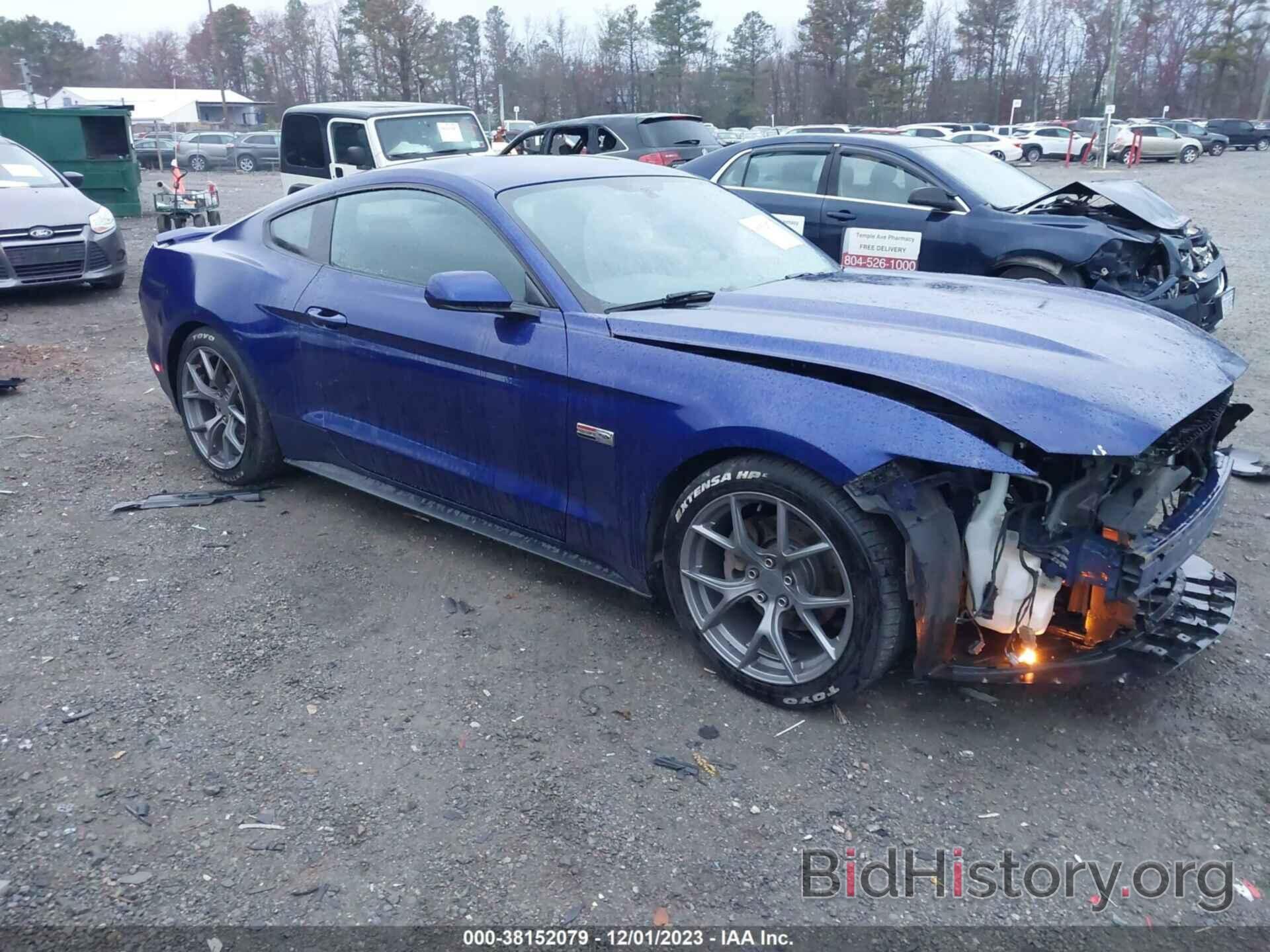 Photo 1FA6P8TH8F5361645 - FORD MUSTANG 2015