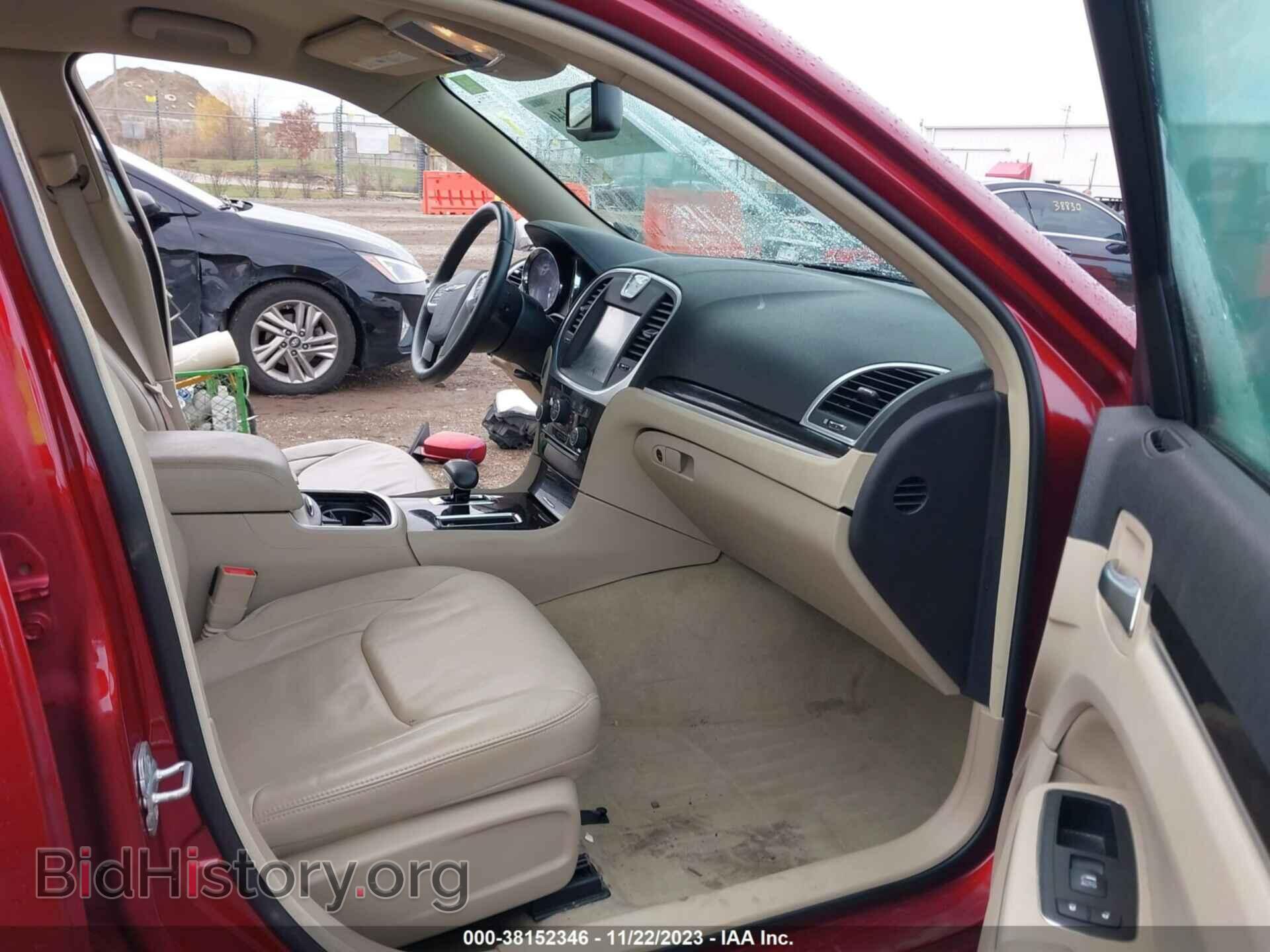 2014 CHRYSLER 300 - VIN: 2C3CCAAG5EH200644 - Фото 5