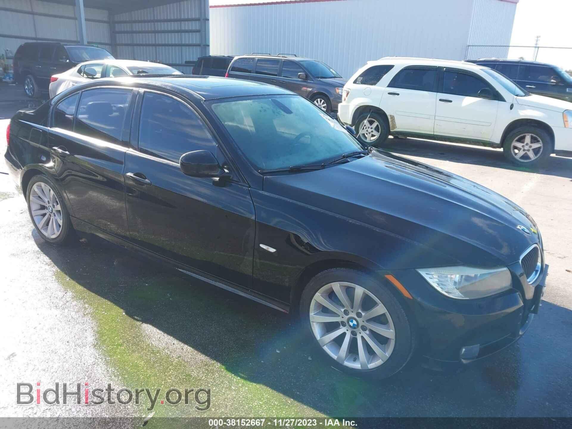 Фотография WBAPH7C59BE682273 - BMW 328I 2011