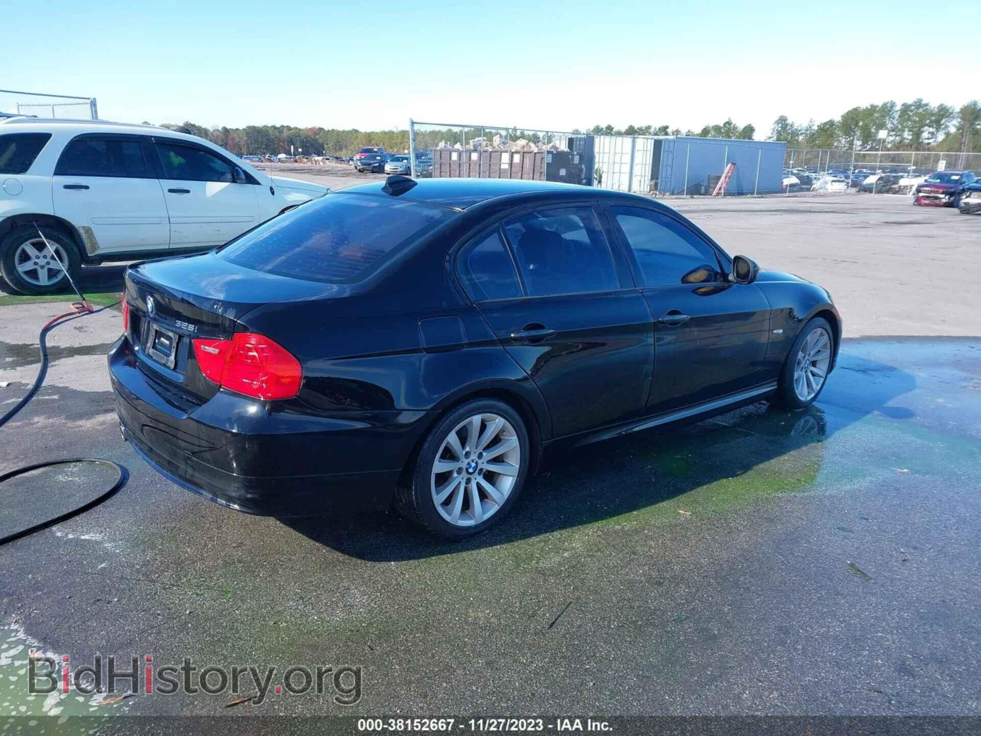 2011 BMW 328I - VIN: WBAPH7C59BE682273 - Фото 4