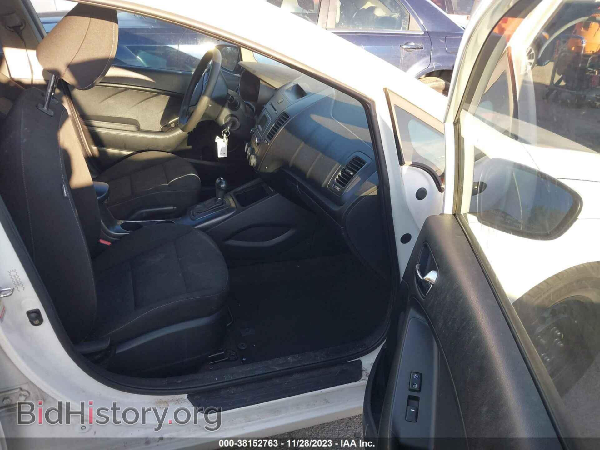 2016 KIA FORTE - VIN: KNAFK4A69G5459827 - Фото 5