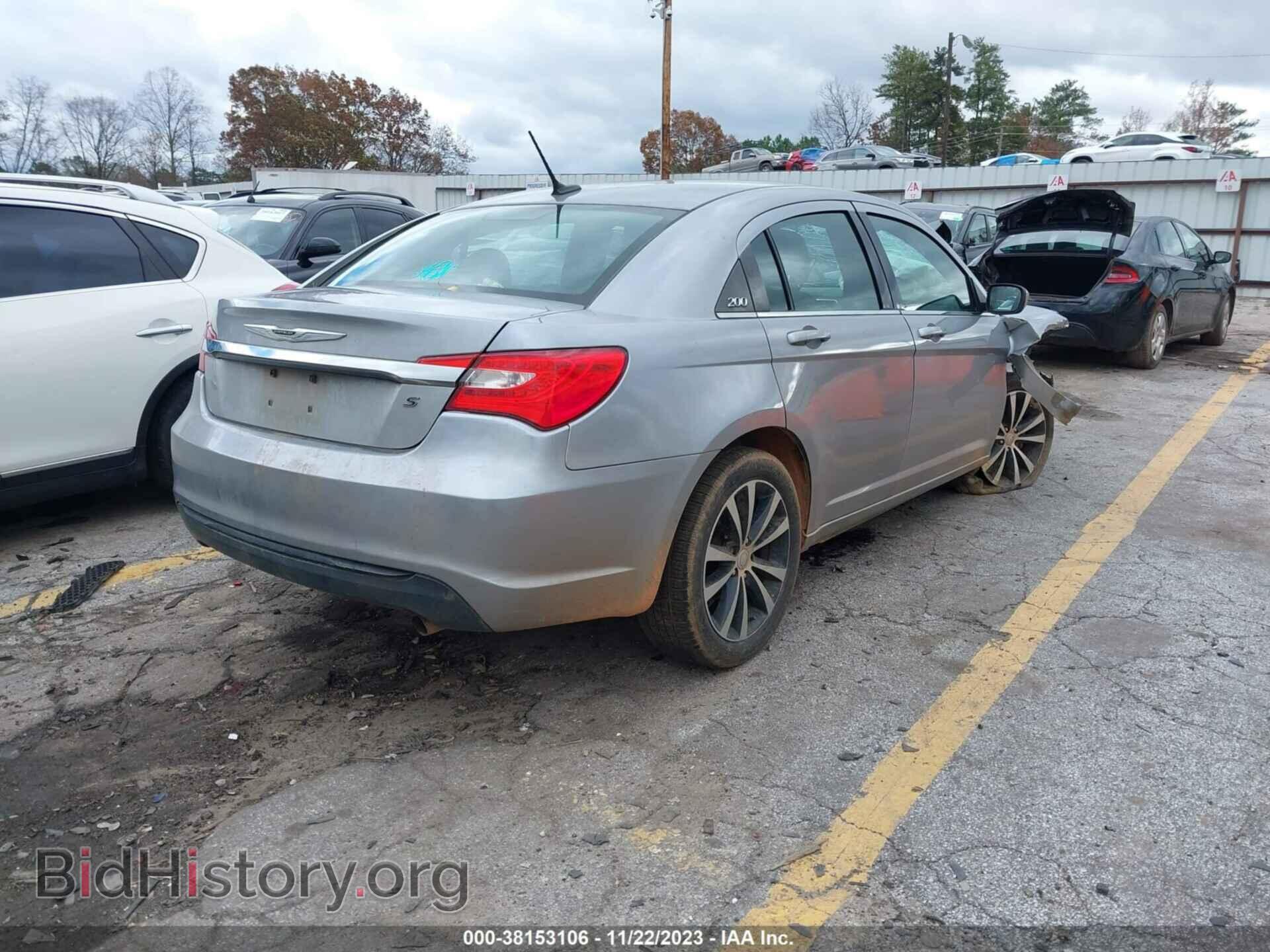 2013 CHRYSLER 200 - VIN: 1C3CCBBB2DN745411 - Photo 4