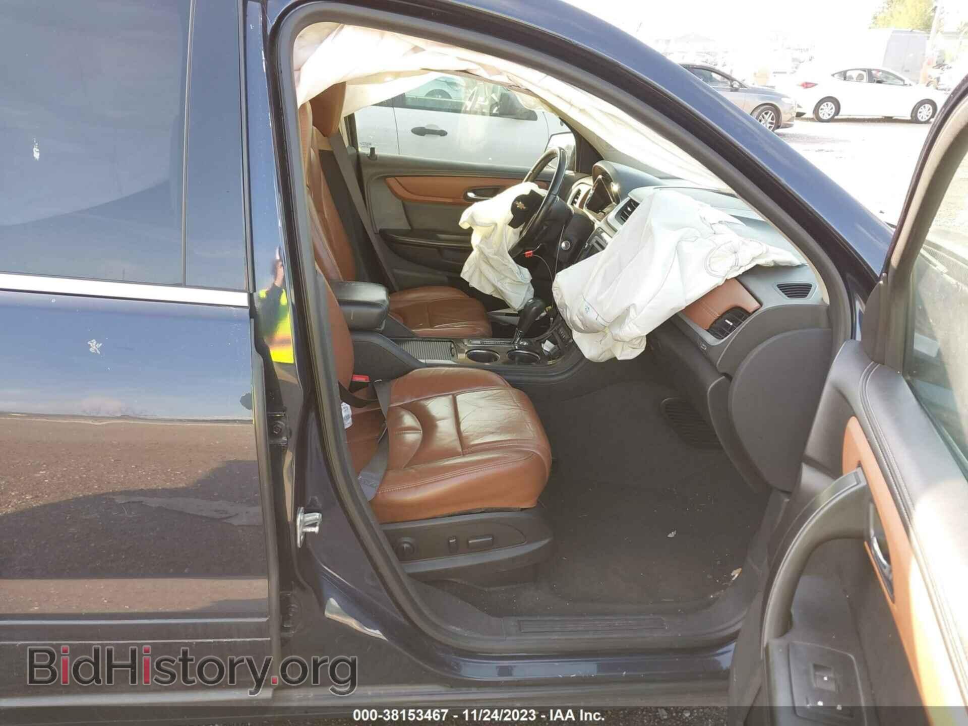 2015 CHEVROLET TRAVERSE - VIN: 1GNKRHKD0FJ309099 - Фото 5
