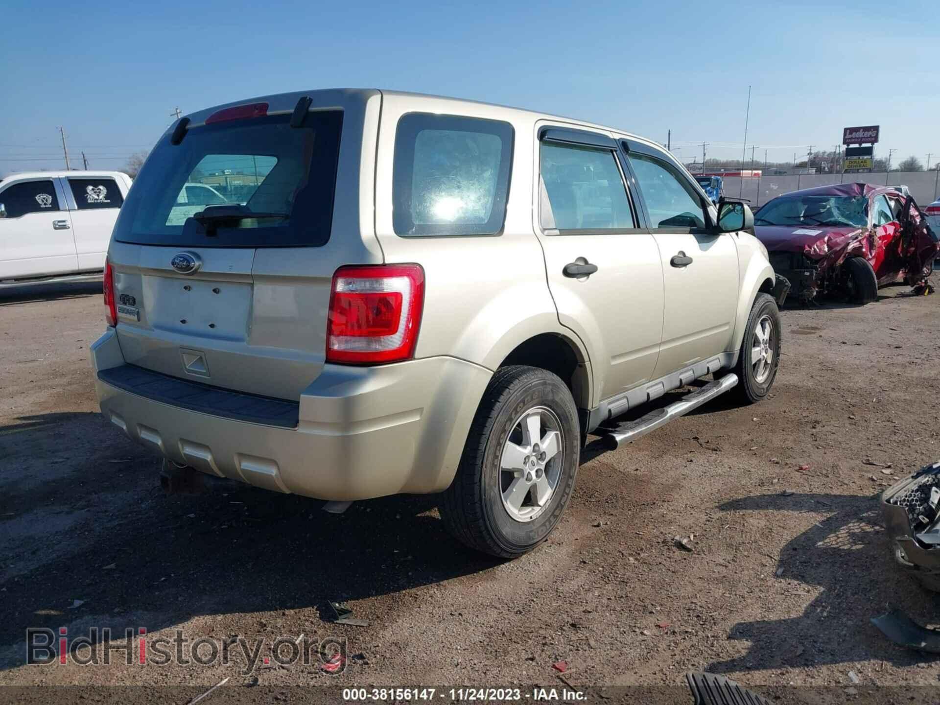 2010 FORD ESCAPE - VIN: 1FMCU0C72AKB31118 - Фото 4