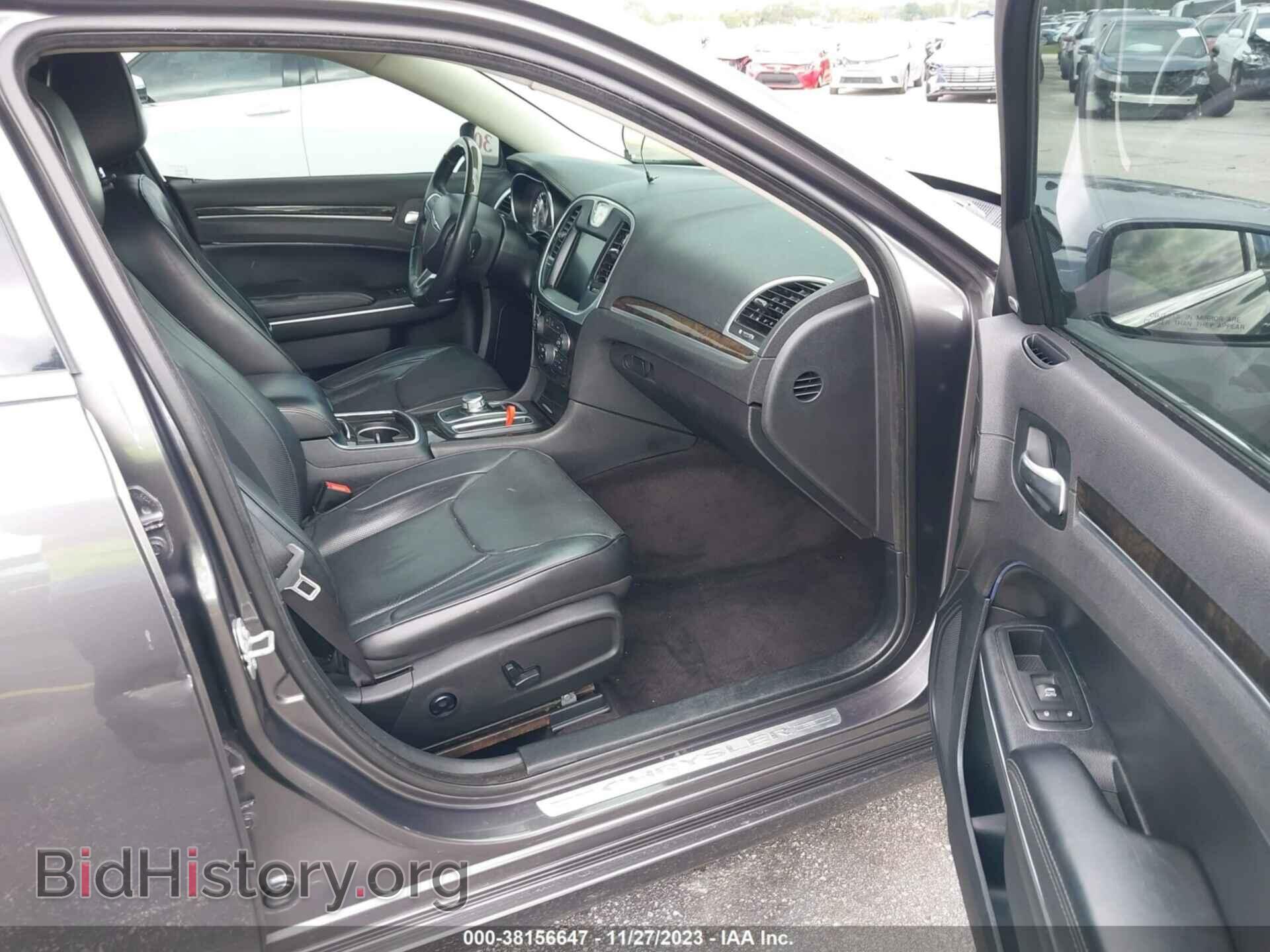 2016 CHRYSLER 300 - VIN: 2C3CCAEG4GH348636 - Фото 5