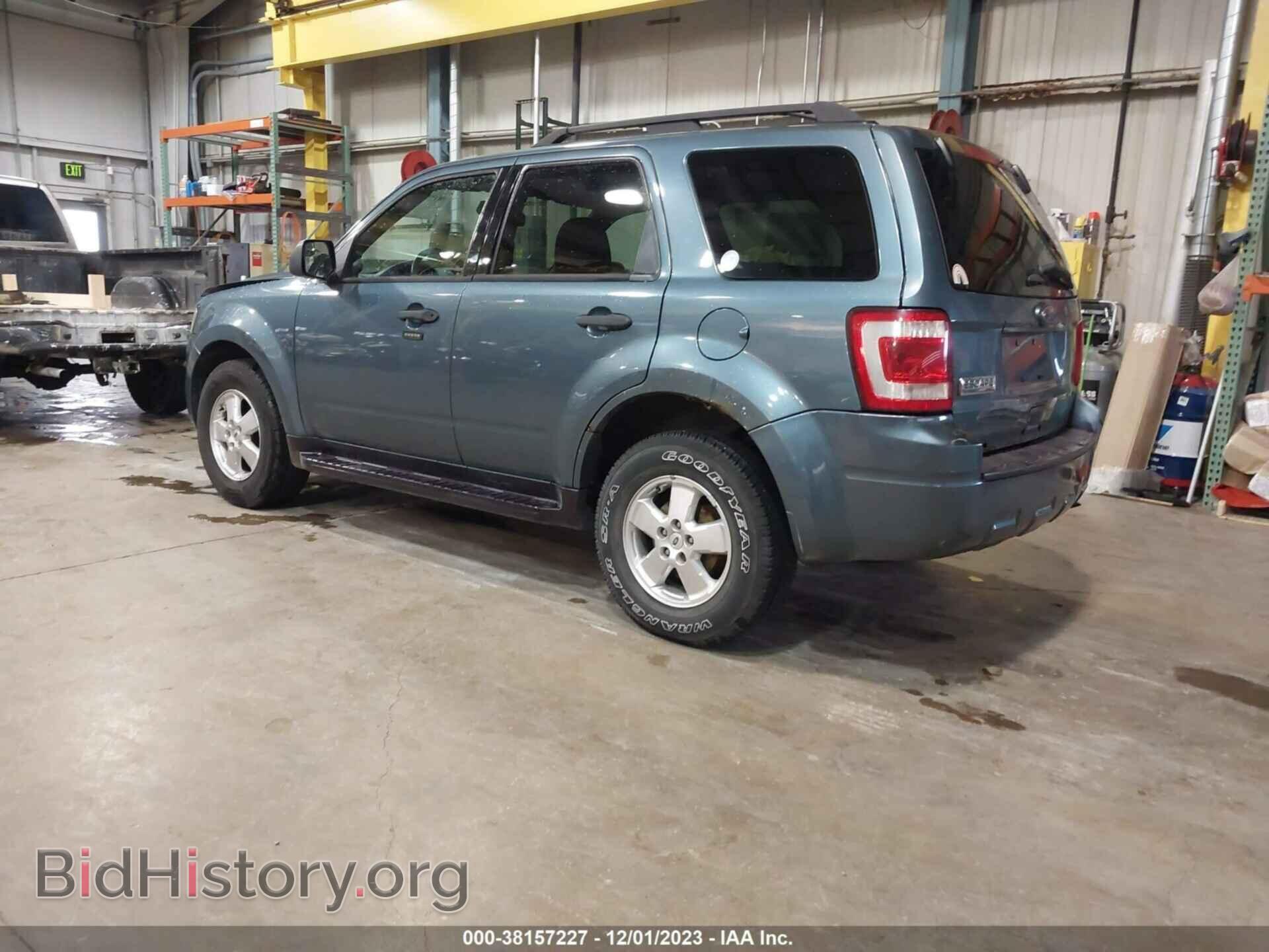 2011 FORD ESCAPE - VIN: 1FMCU9D79BKB68400 - Photo 3